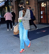 Leaving_The_Bowery_Hotel_in_New_York_City_-_October_2504.jpg