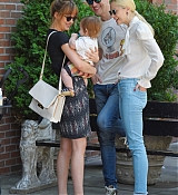 Filename=09.jpg
Filesize=122KiB
Dimensions=395x630
Date added=Jun 05, 2014 09.jpg