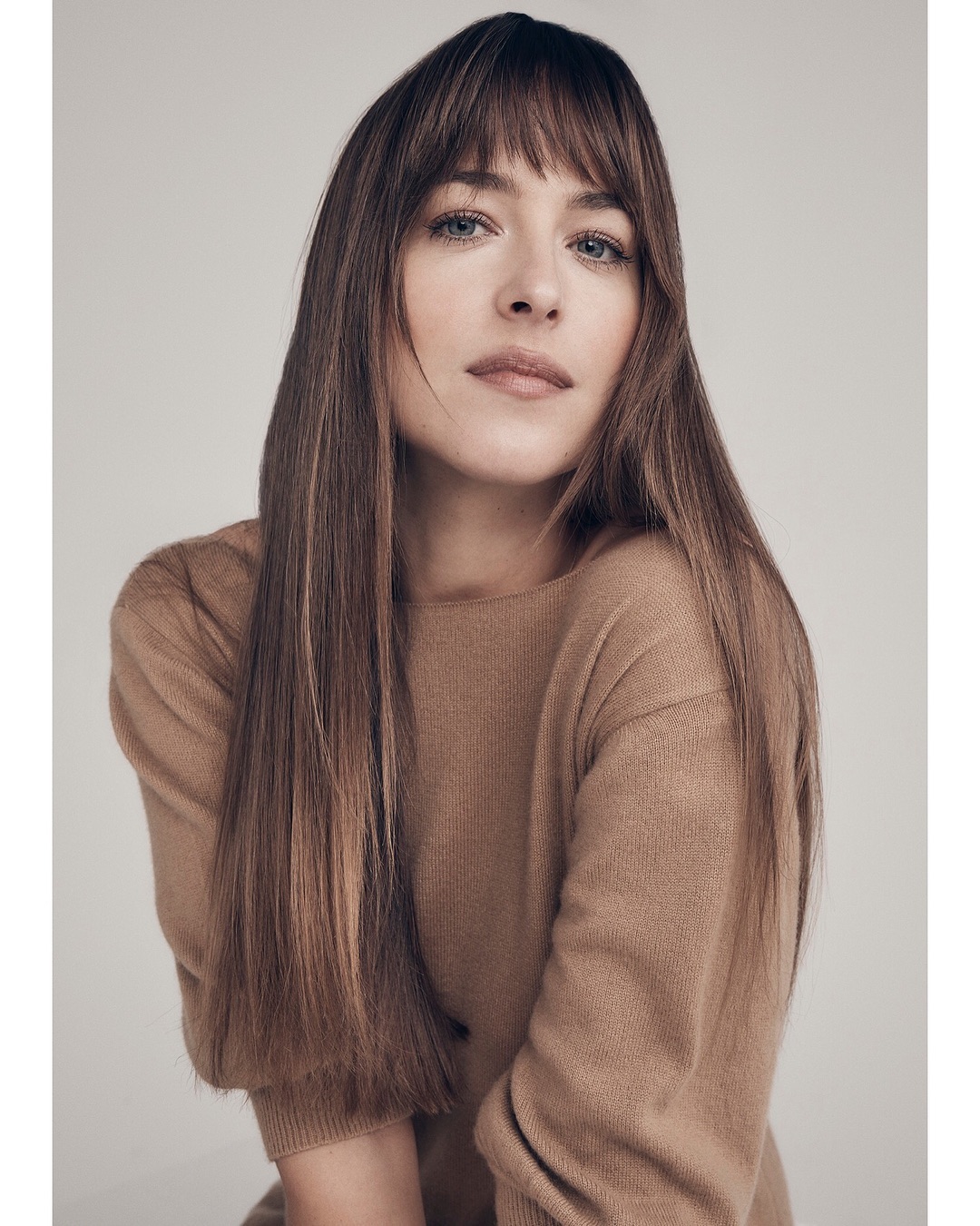 Dakota Johnson & Riley Keough To Topline Limited Series ‘Cult Following’ In Works At Platform One