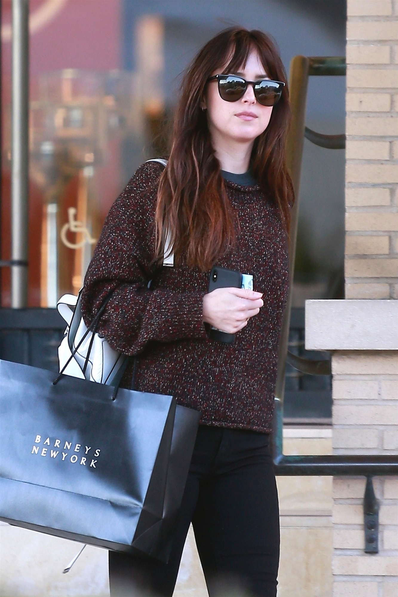 At_Barneys_New_York_in_Beverly_Hills_-_January_24th4.jpg At_Barneys_New_York_in_Beverly_Hills_-_January_24th4.jpg