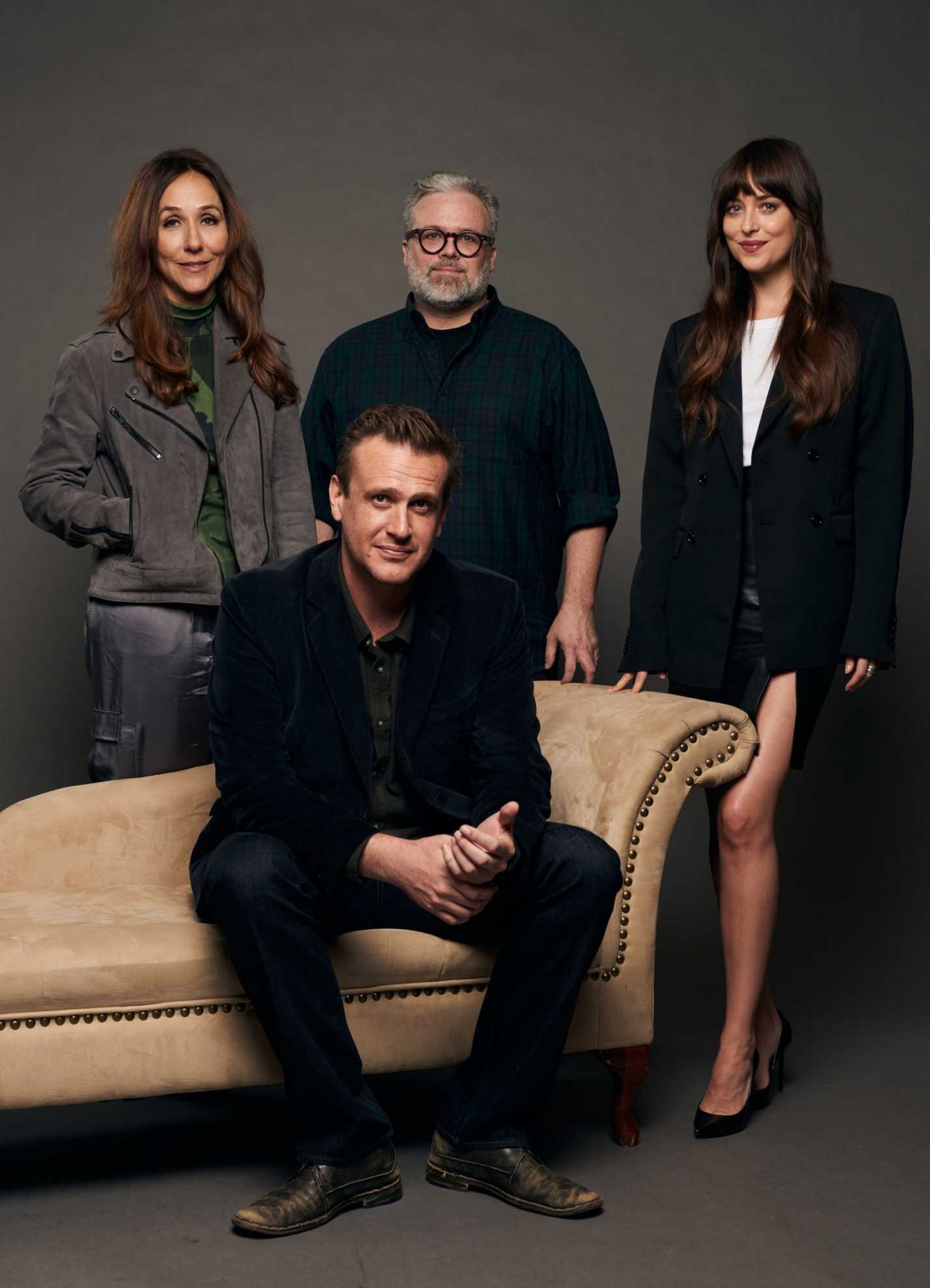 Dakota_Johnson_-_2019_TIFF_-__The_Friend__Portrait_Session-02.jpg