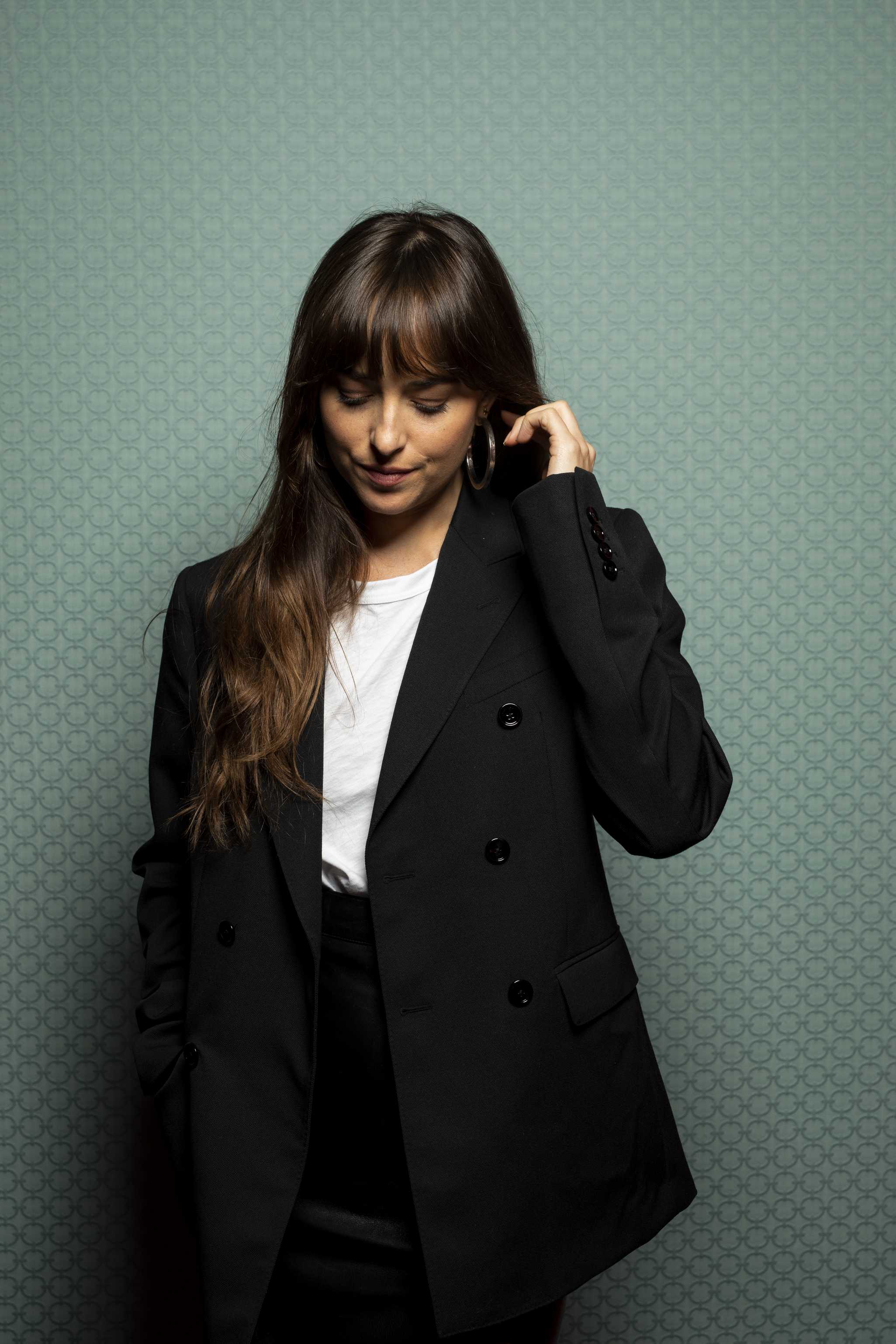 Dakota_Johnson_-_2019_Toronto_International_Film_Festival_-_LA_Times_Portraits_28September_201929-01.jpg Dakota_Johnson_-_2019_Toronto_International_Film_Festival_-_LA_Times_Portraits_28September_201929-01.jpg