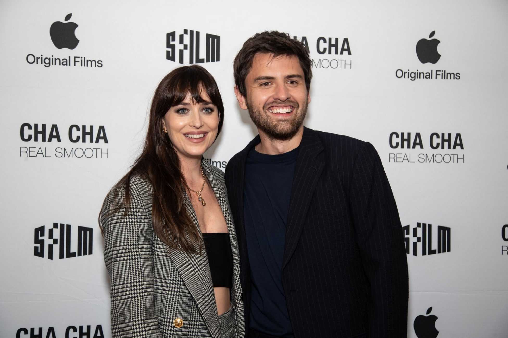 Dakota_Johnson_-_2022_San_Francisco_Film_Festival_-__Cha_Cha_Real_Smooth__Premiere_0430202213.jpg