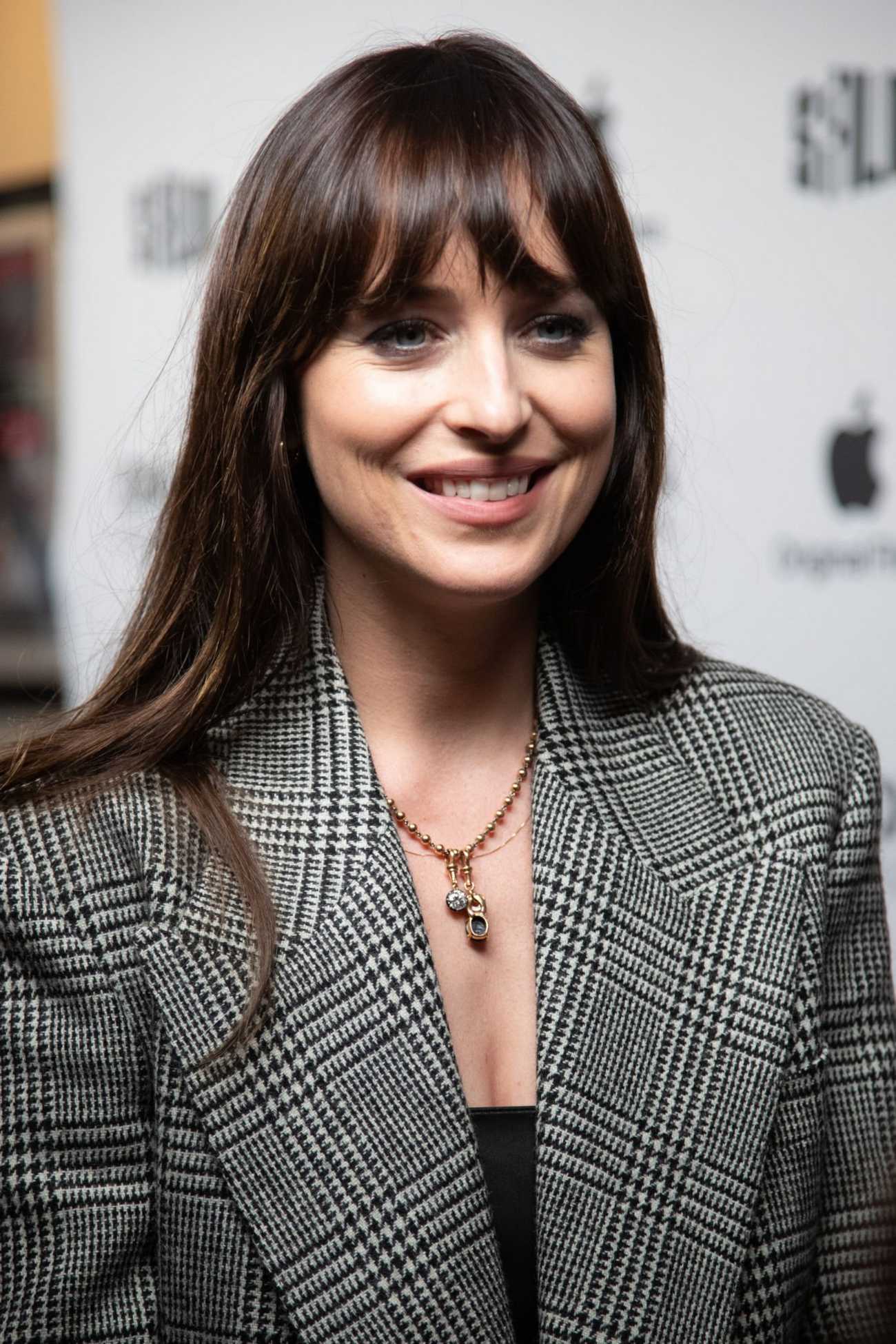 Dakota_Johnson_-_2022_San_Francisco_Film_Festival_-__Cha_Cha_Real_Smooth__Premiere_0430202219.jpg
