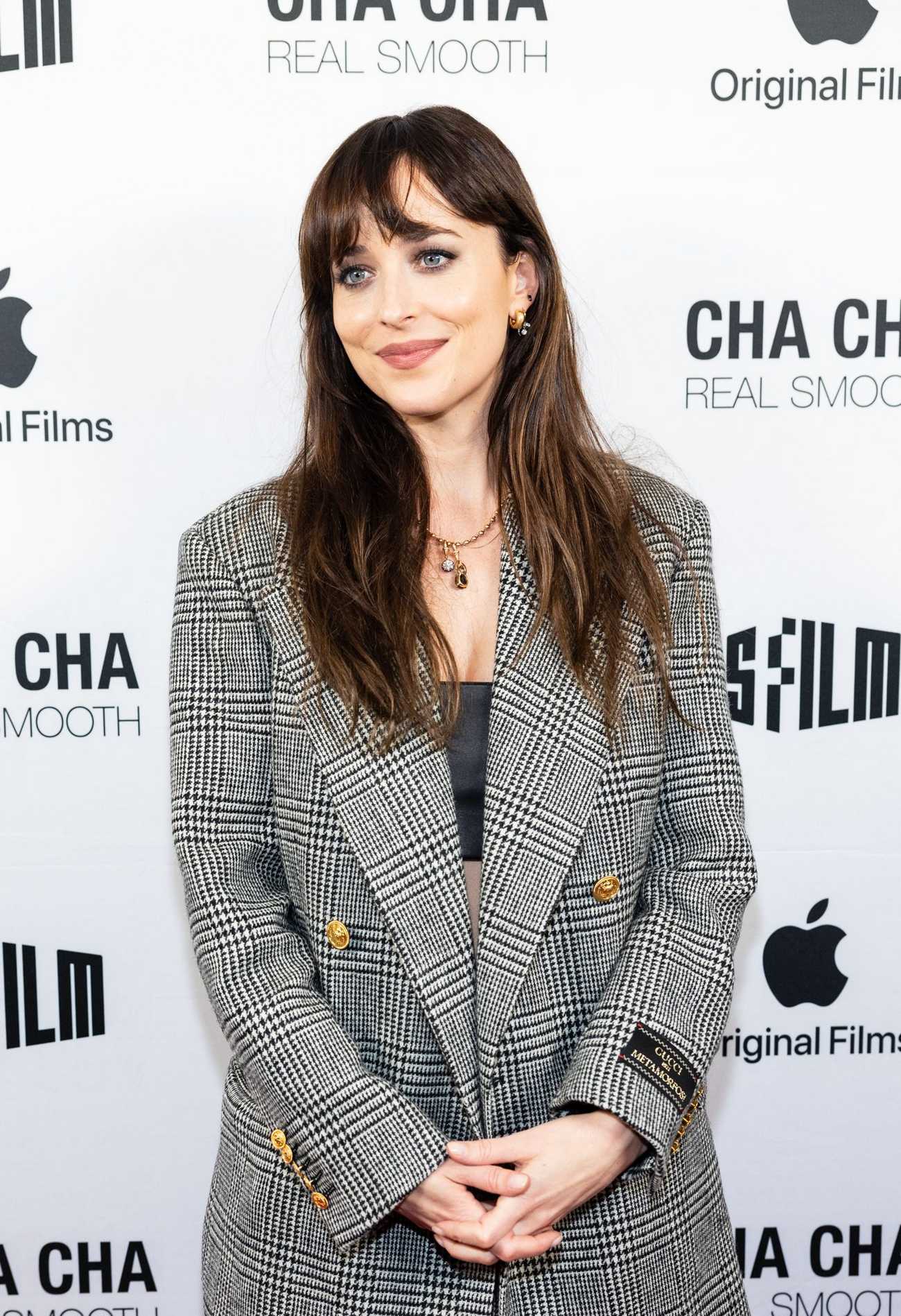 Dakota_Johnson_-_2022_San_Francisco_Film_Festival_-__Cha_Cha_Real_Smooth__Premiere_0430202239.jpg