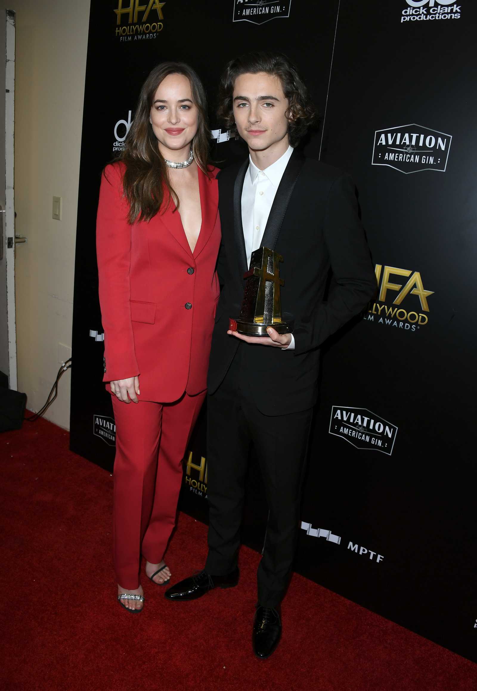 Dakota_Johnson_-_21st_Annual_Hollywood_Film_Awards_on_November_5-01.jpg Dakota_Johnson_-_21st_Annual_Hollywood_Film_Awards_on_November_5-01.jpg