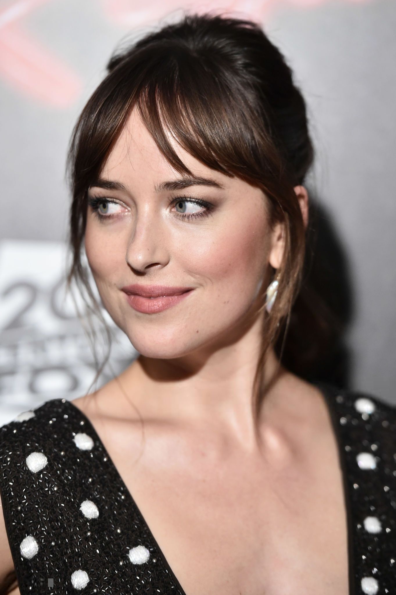 Dakota_Johnson_-_Bad_Times_At_The_El_Royale_New_York_City_Premiere2C_September_27th2C_2018-06.jpg Dakota_Johnson_-_Bad_Times_At_The_El_Royale_New_York_City_Premiere2C_September_27th2C_2018-06.jpg