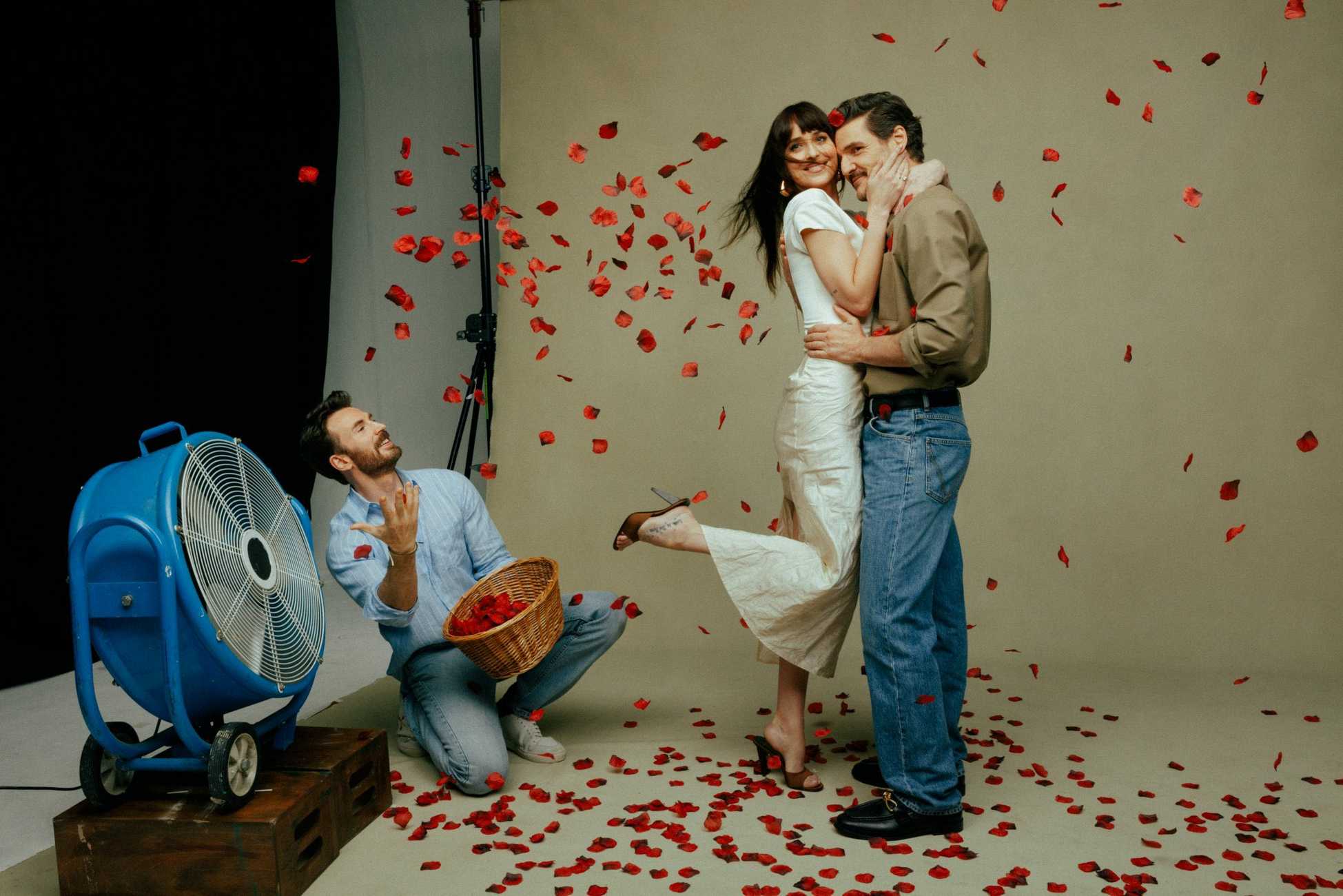 Dakota_Johnson_-_Charlie_Clift_photoshoot_2025_03.jpg Dakota_Johnson_-_Charlie_Clift_photoshoot_2025_03.jpg