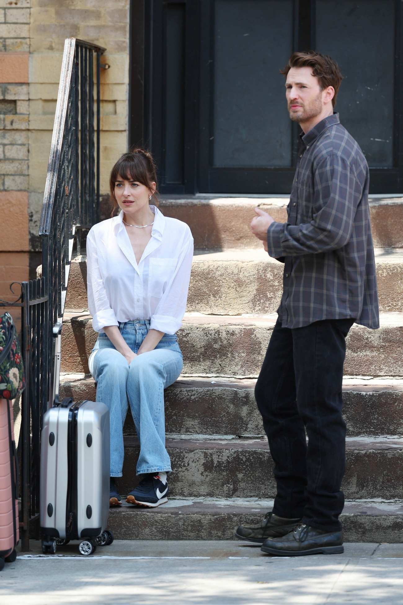 Dakota_Johnson_-_Filming__Materialists__in_New_York_June_52C_2024_28.jpg