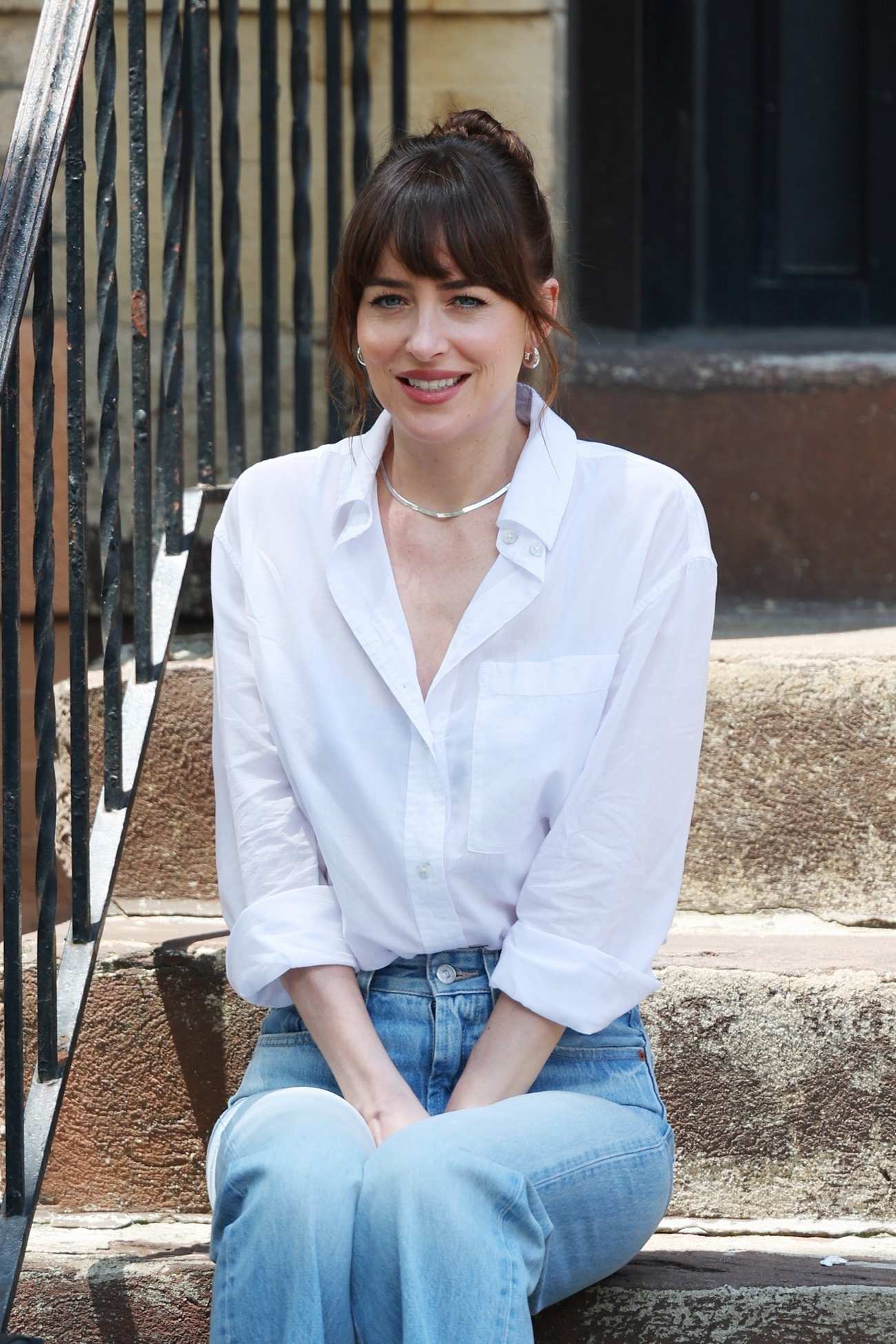 Dakota_Johnson_-_Filming__Materialists__in_New_York_June_52C_2024_35.jpg