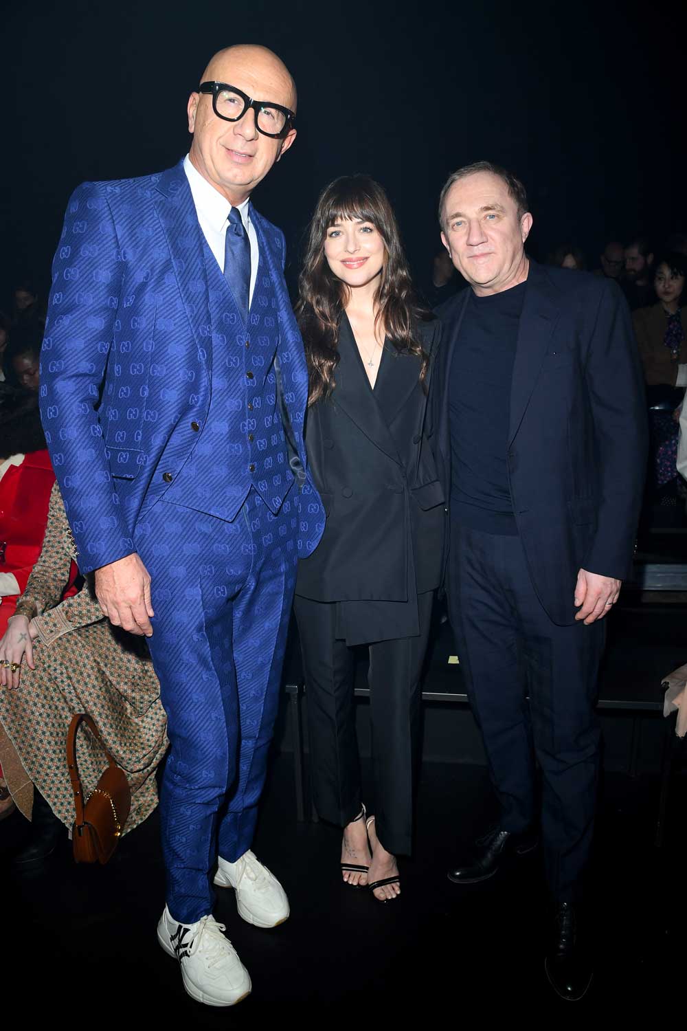 Dakota_Johnson_-_Gucci_FallWinter_2020-2021_Fashion_Show_in_Milan2C_February_192C_2020-01~0.jpg