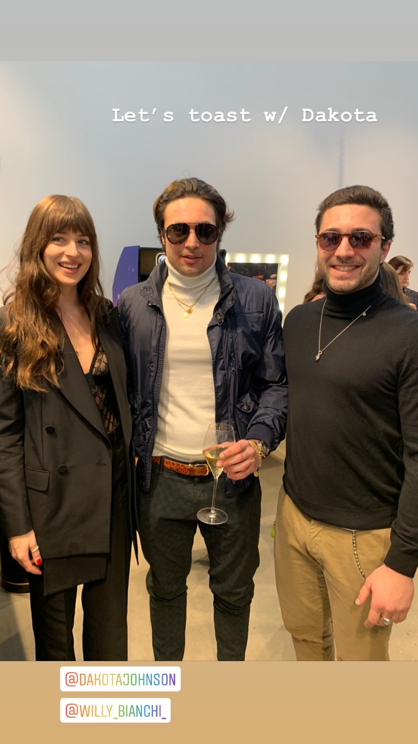 Dakota_Johnson_-_Gucci_FallWinter_2020-2021_Fashion_Show_in_Milan2C_February_192C_2020-06.jpeg