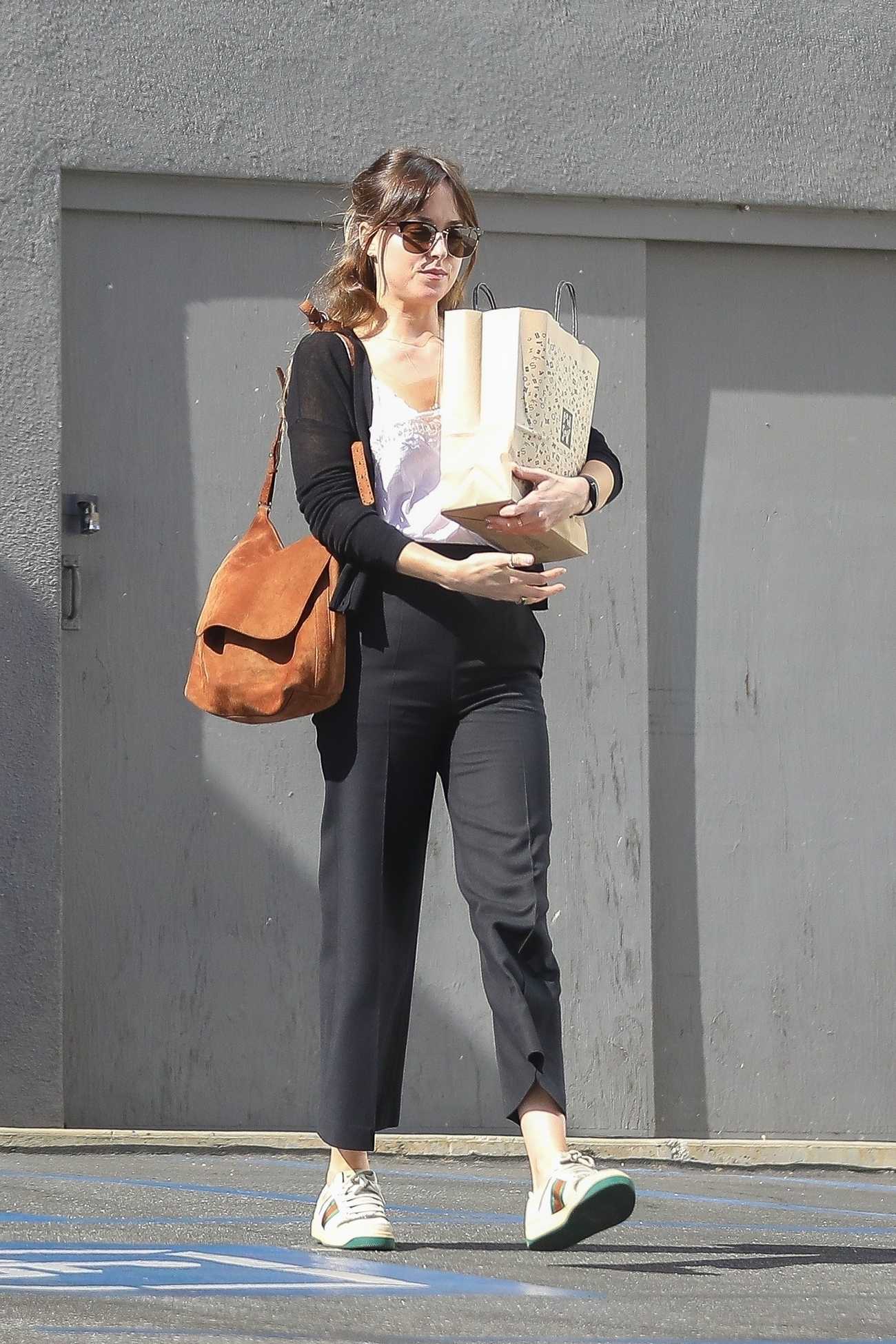 Dakota_Johnson_-_In_West_Hollywood2C_04242019-01.jpg Dakota_Johnson_-_In_West_Hollywood2C_04242019-01.jpg