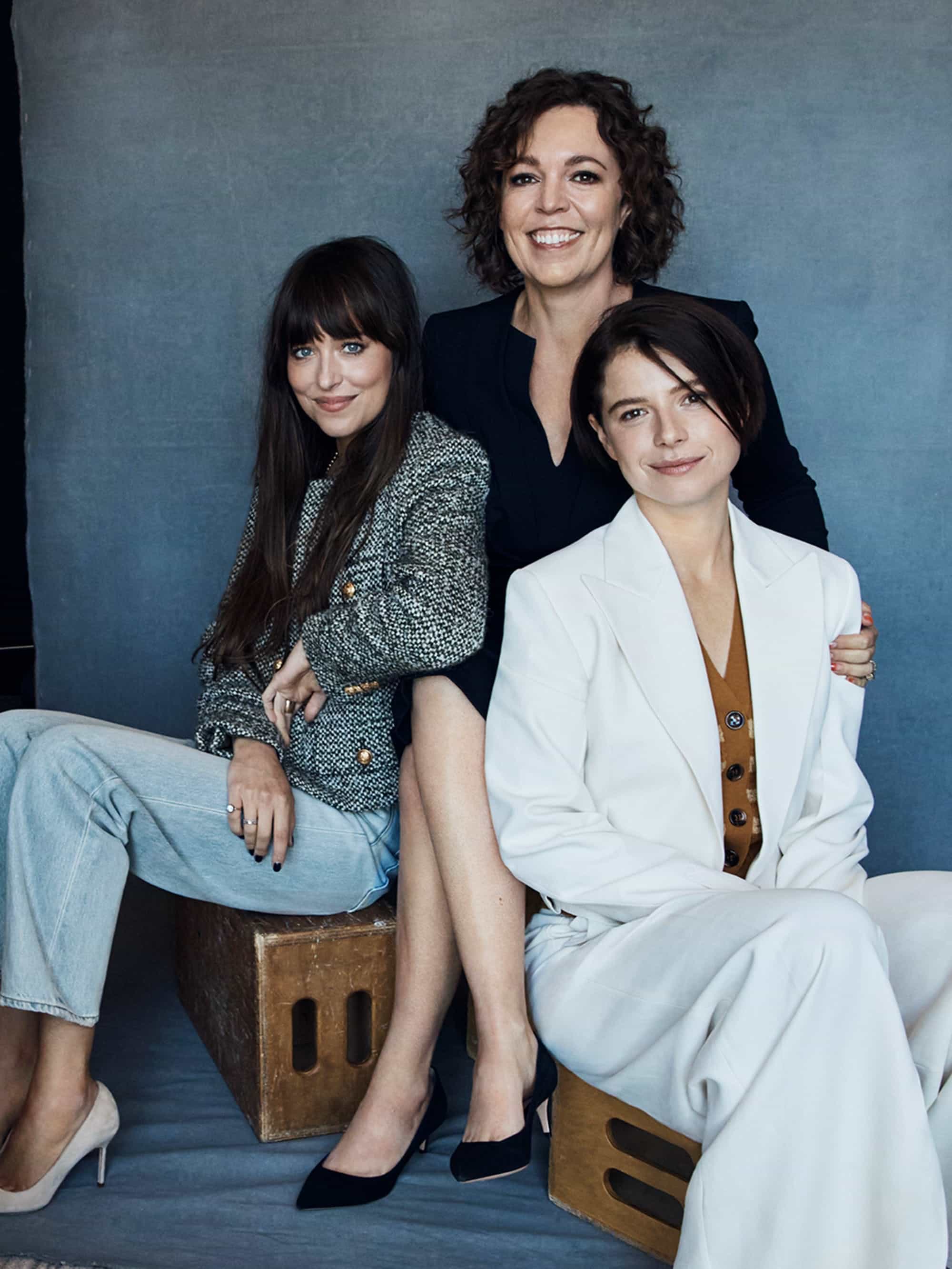 Dakota_Johnson_-_Netflix_Queue_December_2021_28129.jpg