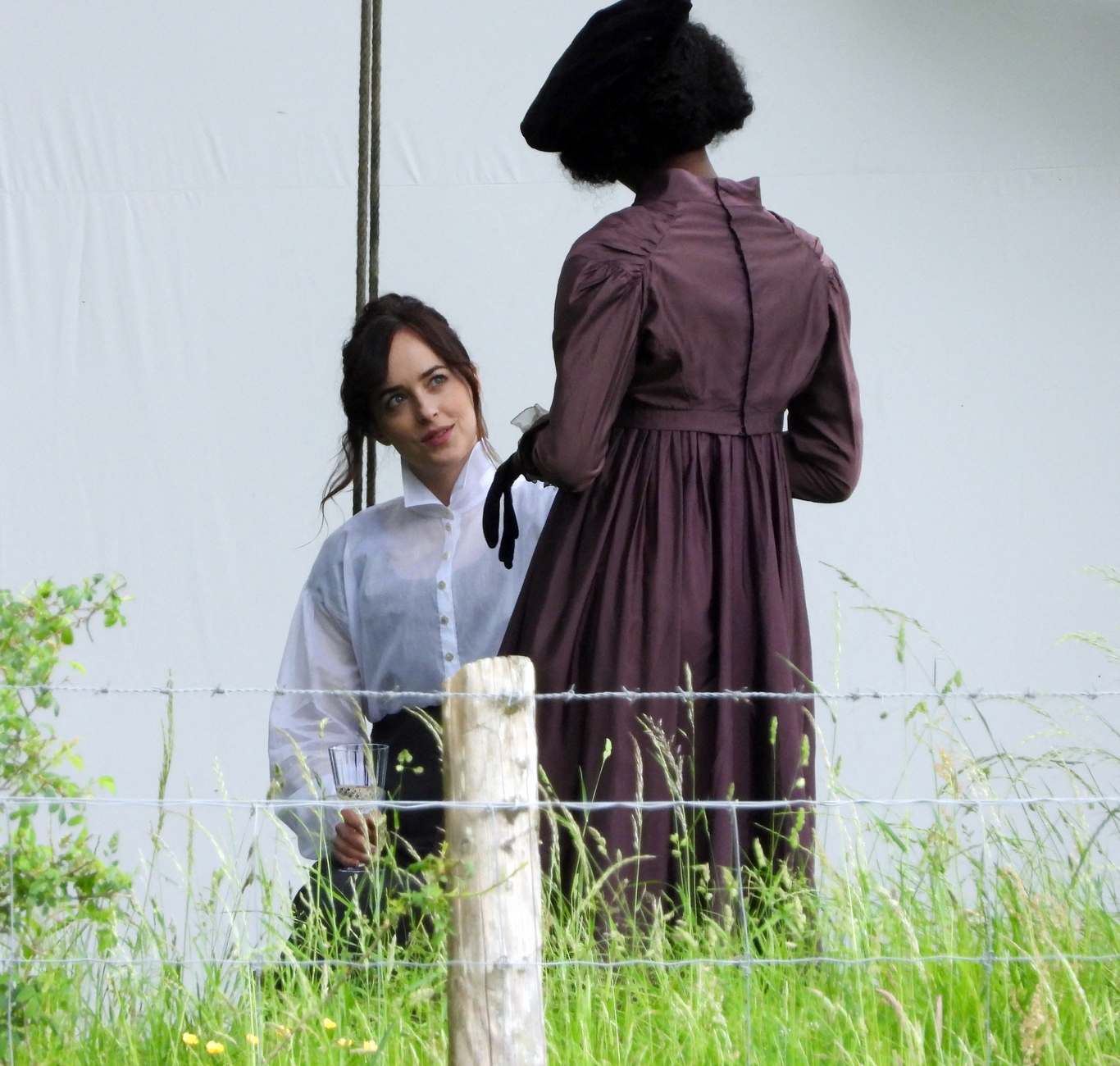 Dakota_Johnson_-_On_the_set_of__Persuasion__in_Salisbury2C_UK_06122021_02.jpg
