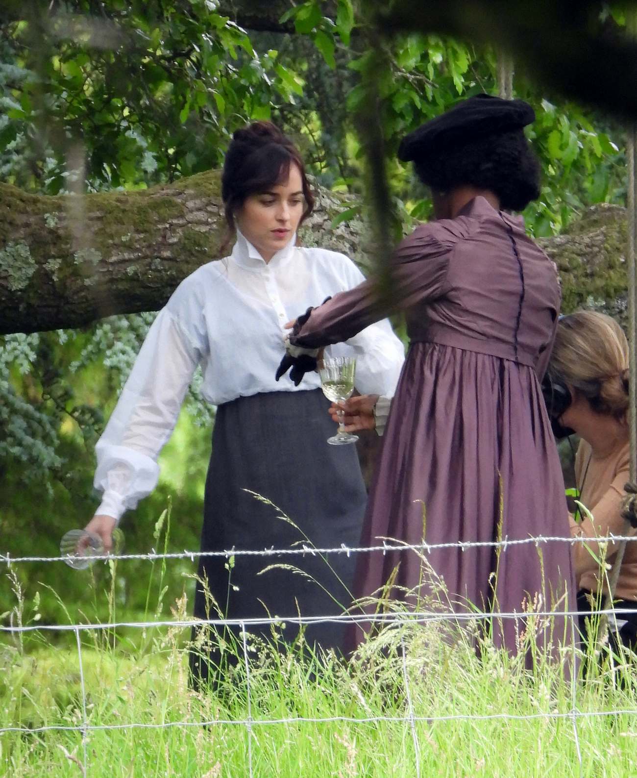 Dakota_Johnson_-_On_the_set_of__Persuasion__in_Salisbury2C_UK_06122021_17.jpg