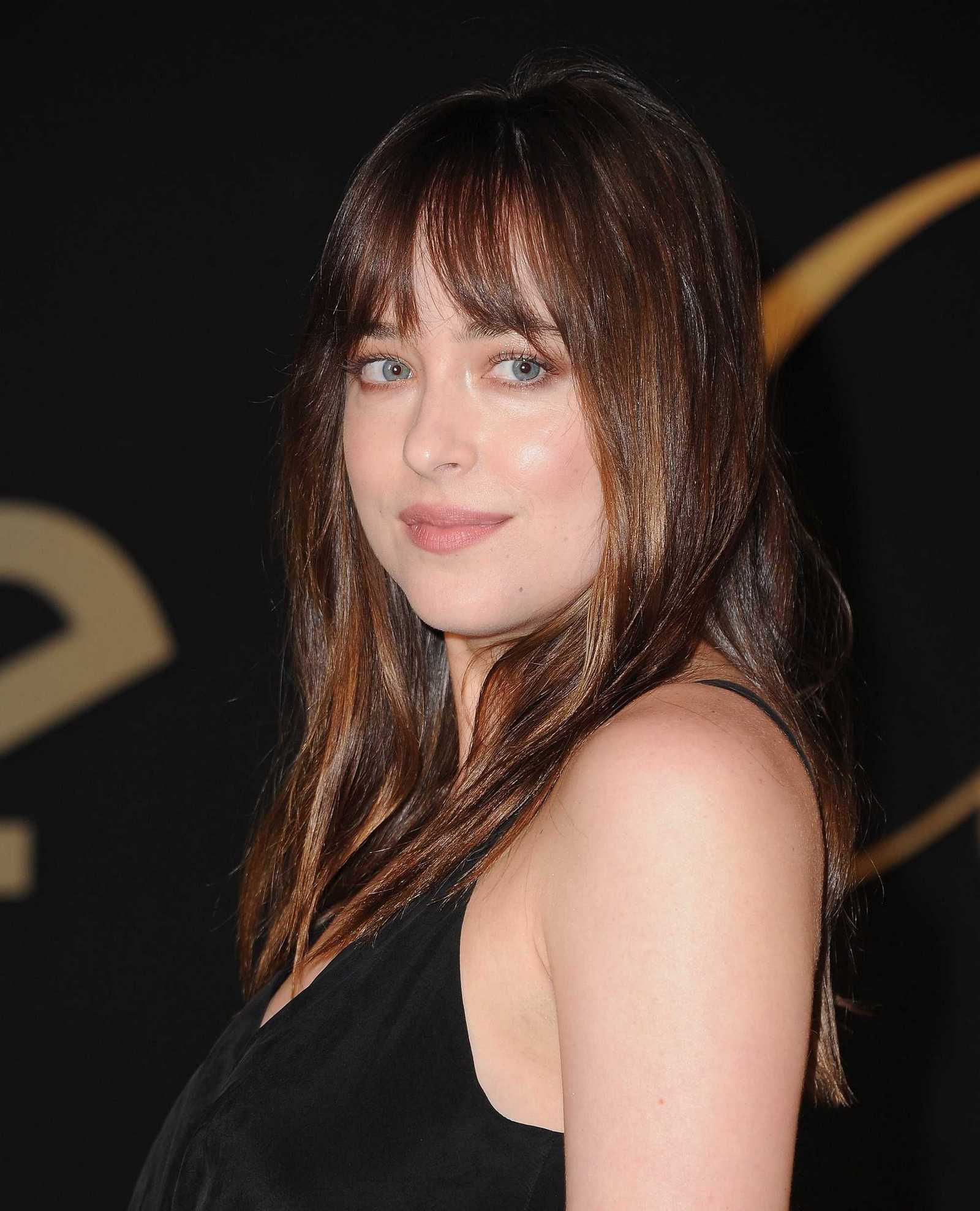 Dakota_Johnson_-_Panthere_De_Cartier_Party_In_LA_on_May_5-20.jpg