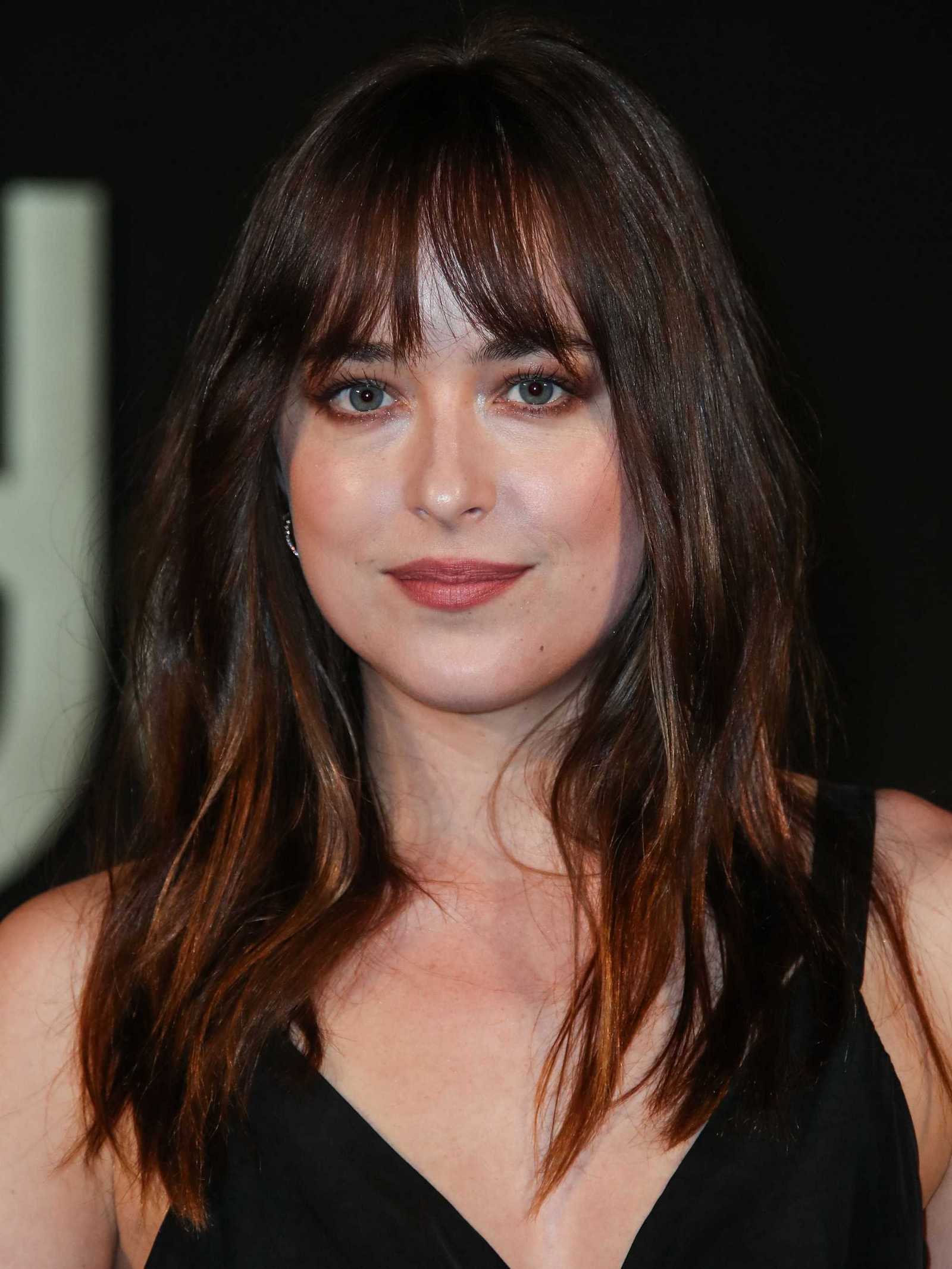 Dakota_Johnson_-_Panthere_De_Cartier_Party_In_LA_on_May_5-69.jpg Dakota_Johnson_-_Panthere_De_Cartier_Party_In_LA_on_May_5-69.jpg