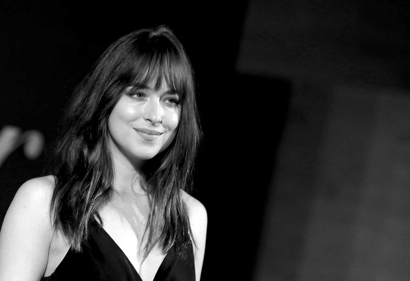 Dakota_Johnson_-_Panthere_De_Cartier_Party_In_LA_on_May_5-97.jpg