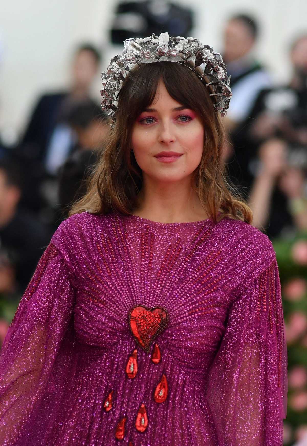 Dakota_Johnson_-_The_2019_Met_Gala_Celebrating_Camp_Notes_on_Fashion_in_New_York_28May_62C_201929-09.jpg