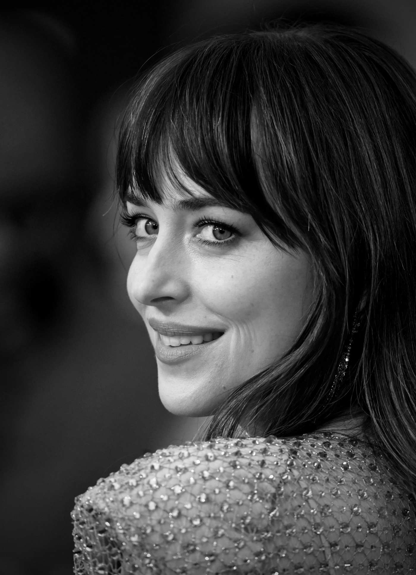 Dakota_Johnson_-_The_Lost_Daughter_Premiere_at_the_65th_BFI_London_Film_Festival_on_October_132C_2021_39.jpg