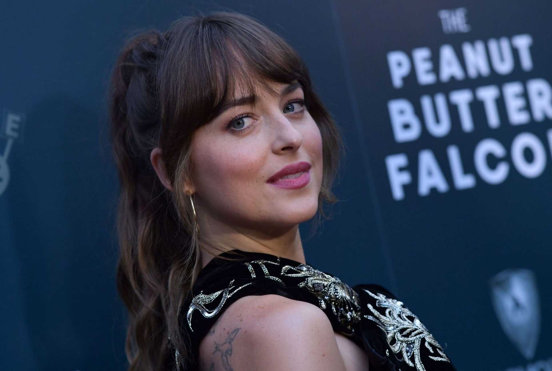 Dakota_Johnson_-_The_Peanut_Butter_Falcon_LA_Special_Screening_in_Hollywood2C_California_28August_012C_201929-06.jpg Dakota_Johnson_-_The_Peanut_Butter_Falcon_LA_Special_Screening_in_Hollywood2C_California_28August_012C_201929-06.jpg