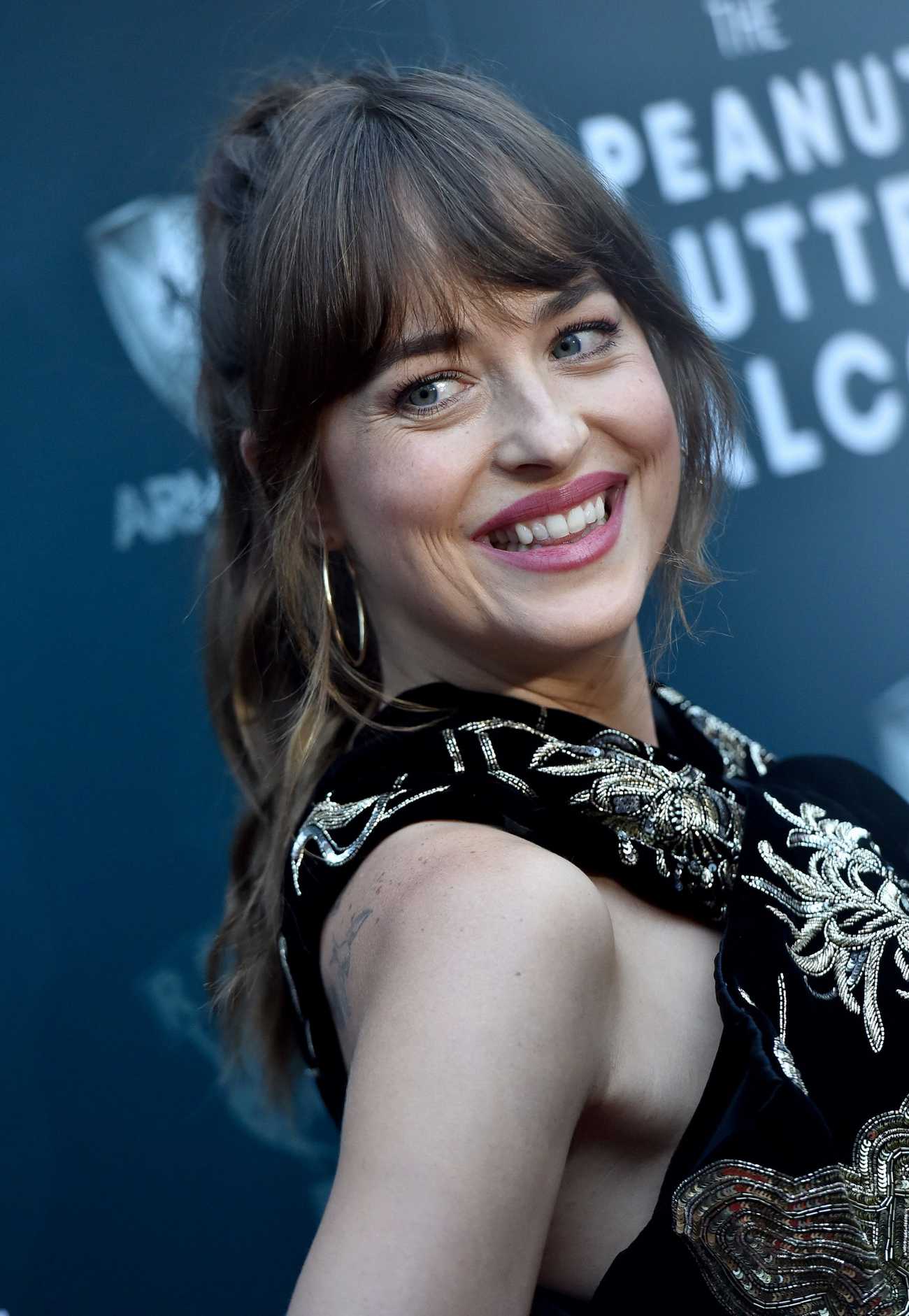 Dakota_Johnson_-_The_Peanut_Butter_Falcon_LA_Special_Screening_in_Hollywood2C_California_28August_012C_201929-20.jpg Dakota_Johnson_-_The_Peanut_Butter_Falcon_LA_Special_Screening_in_Hollywood2C_California_28August_012C_201929-20.jpg