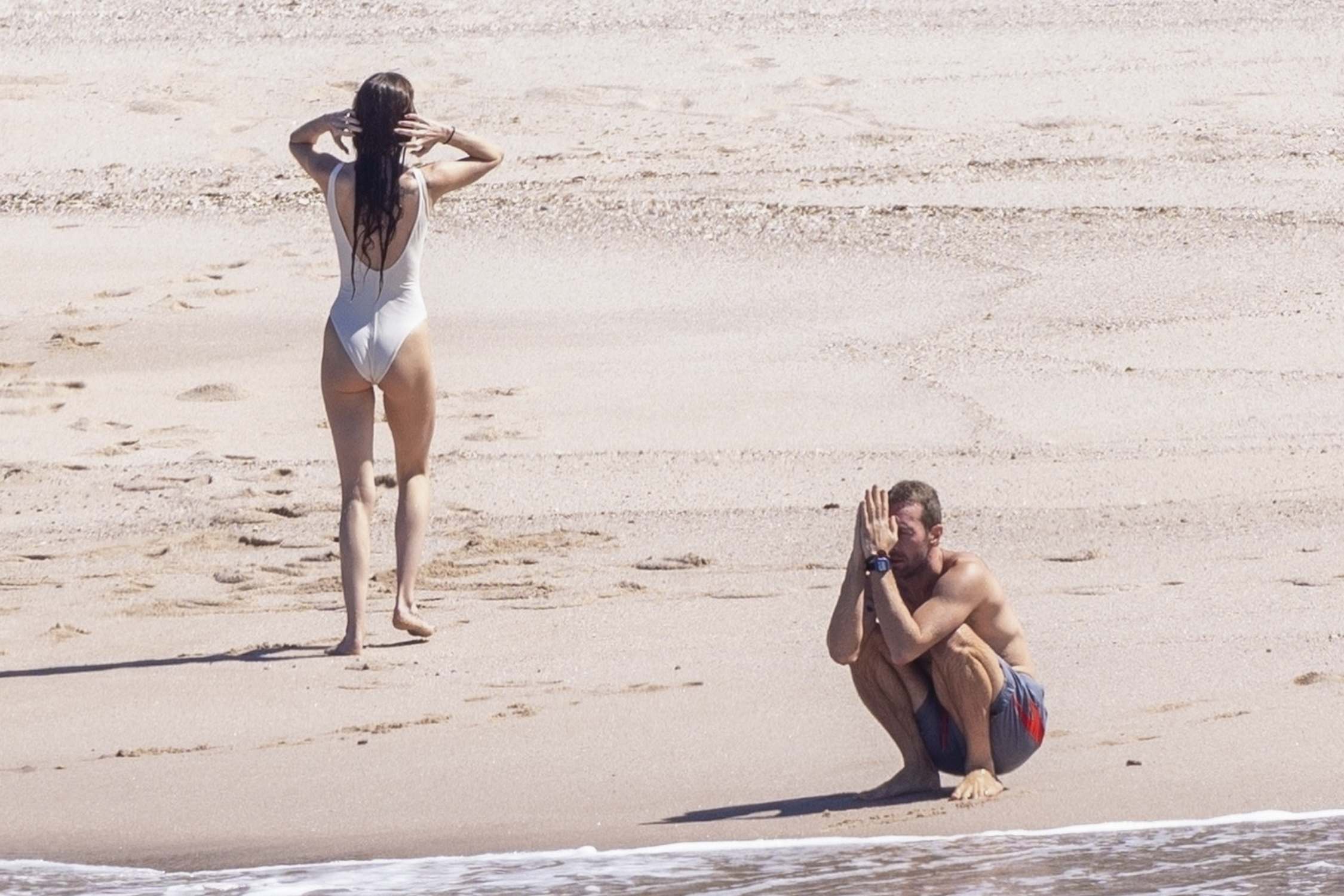 Dakota_Johnson_-_Vacation_In_Puerto_Vallarta_02202024_07.jpg Dakota_Johnson_-_Vacation_In_Puerto_Vallarta_02202024_07.jpg