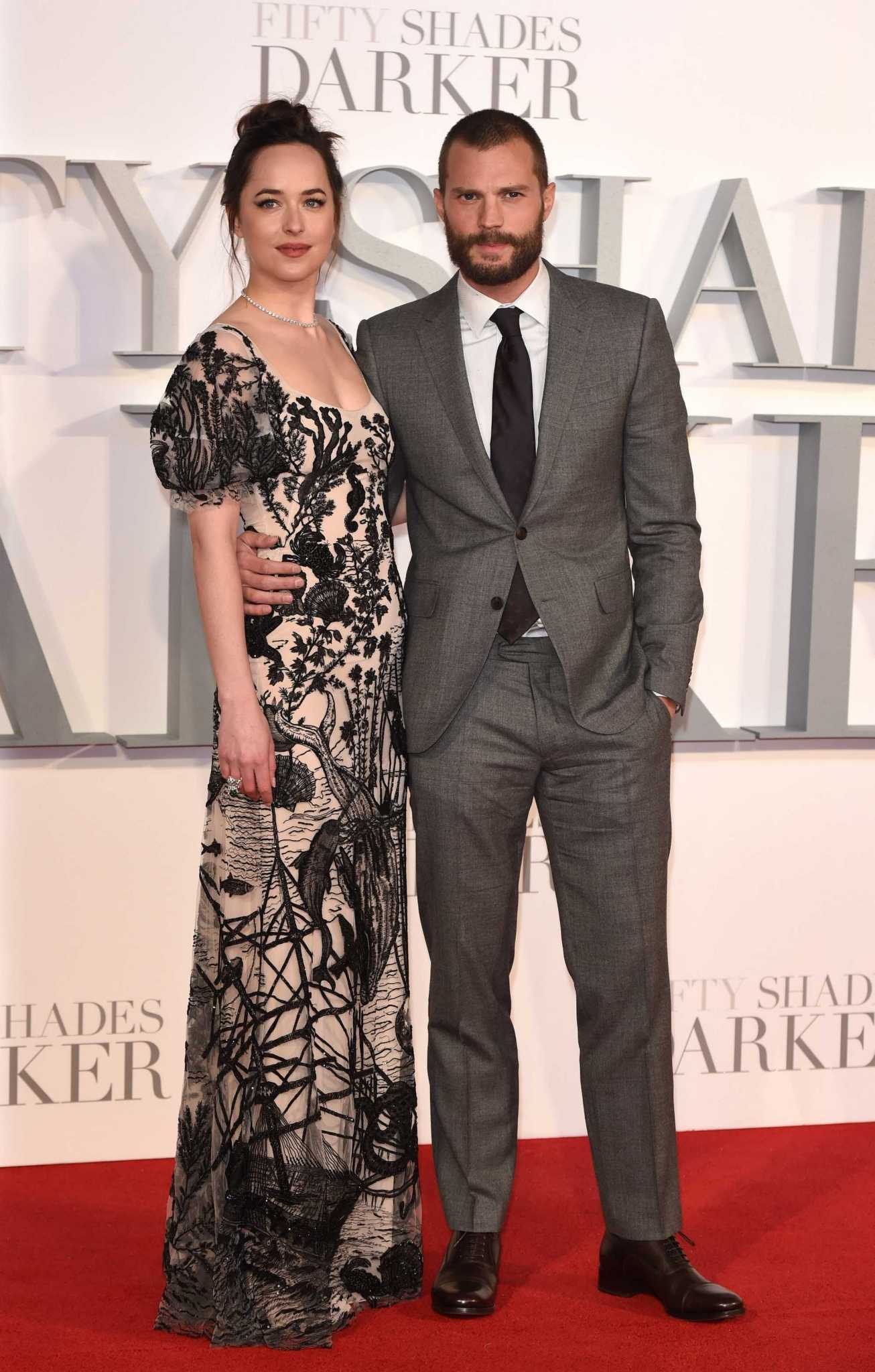 Dakota_Johnson_-__Fifty_Shades_Darker__premiere_in_London_on_Feb_9-90.jpg Dakota_Johnson_-__Fifty_Shades_Darker__premiere_in_London_on_Feb_9-90.jpg