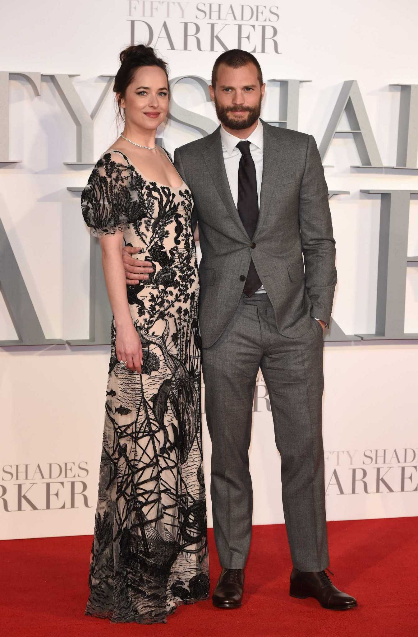 Dakota_Johnson_-__Fifty_Shades_Darker__premiere_in_London_on_Feb_9-93.jpg Dakota_Johnson_-__Fifty_Shades_Darker__premiere_in_London_on_Feb_9-93.jpg