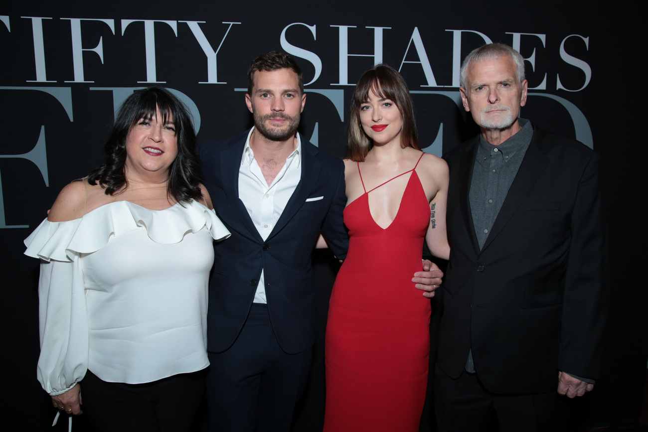 Dakota_Johnson_-__Fifty_Shades_Freed__premiere_in_Los_Angeles2C_CA_-_February_100007.jpg Dakota_Johnson_-__Fifty_Shades_Freed__premiere_in_Los_Angeles2C_CA_-_February_100007.jpg
