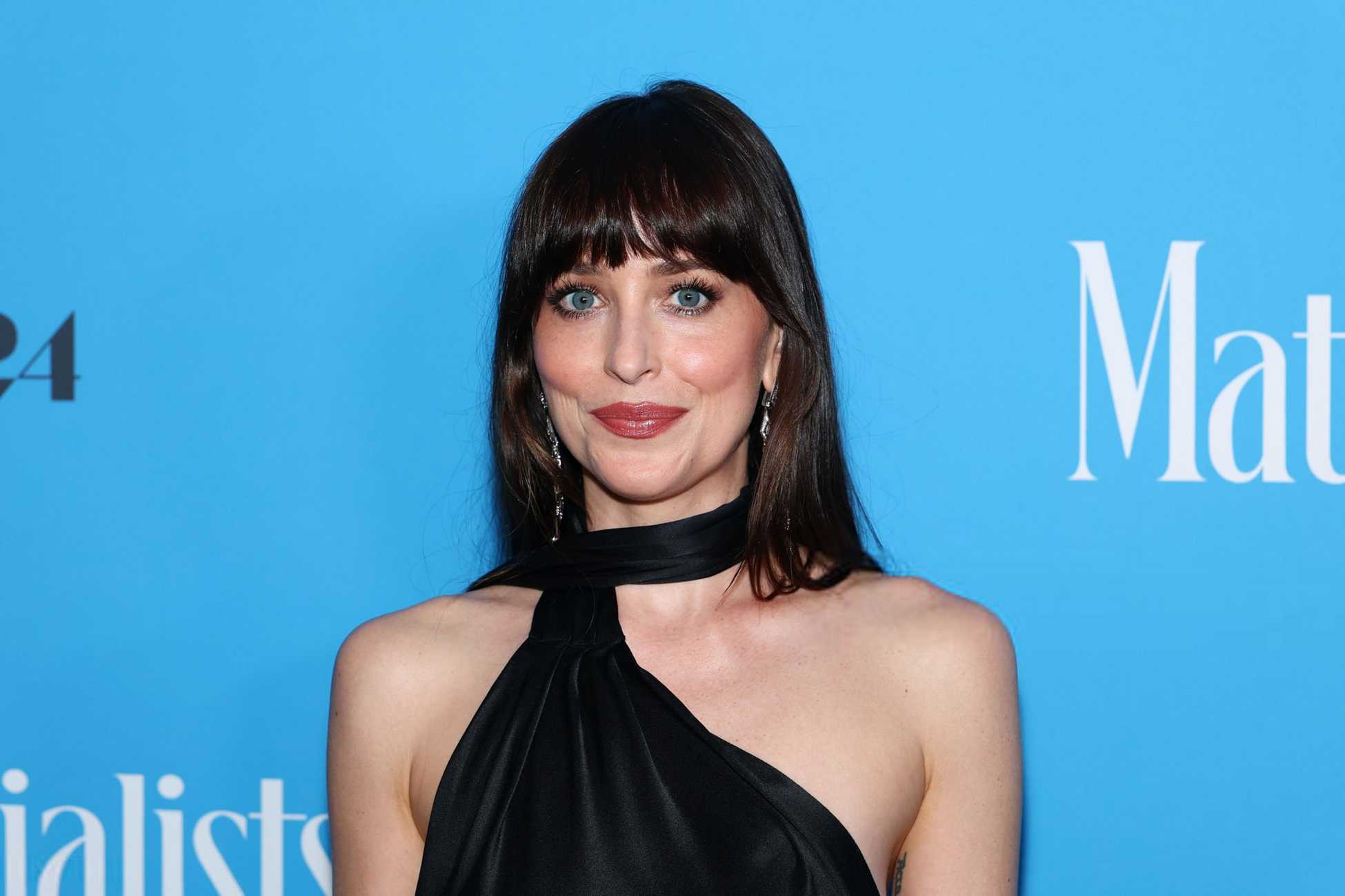 Dakota_Johnson_-__Materialists__New_York_Premiere_06072025_04.jpg Dakota_Johnson_-__Materialists__New_York_Premiere_06072025_04.jpg