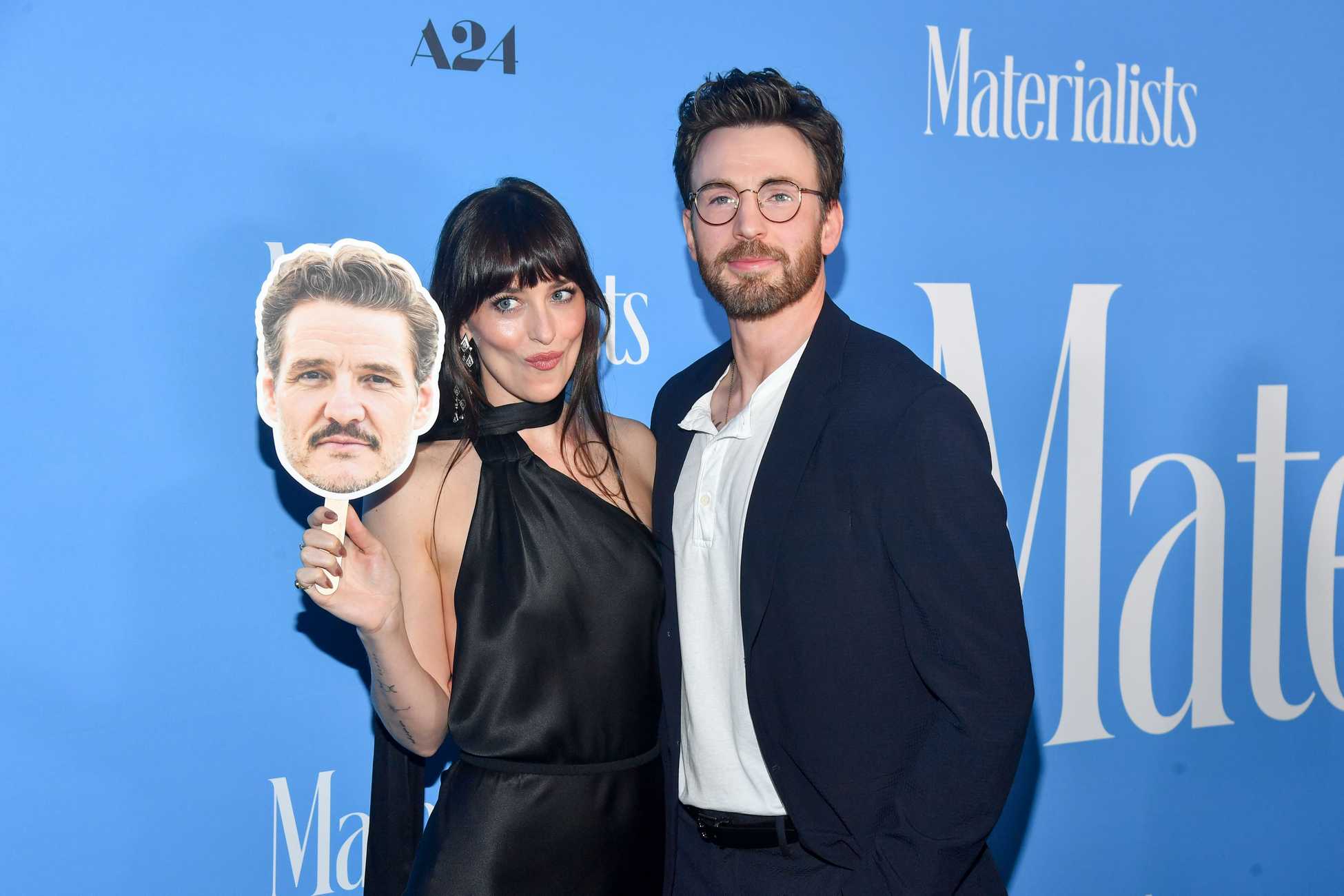 Dakota_Johnson_-__Materialists__New_York_Premiere_06072025_14.jpg Dakota_Johnson_-__Materialists__New_York_Premiere_06072025_14.jpg