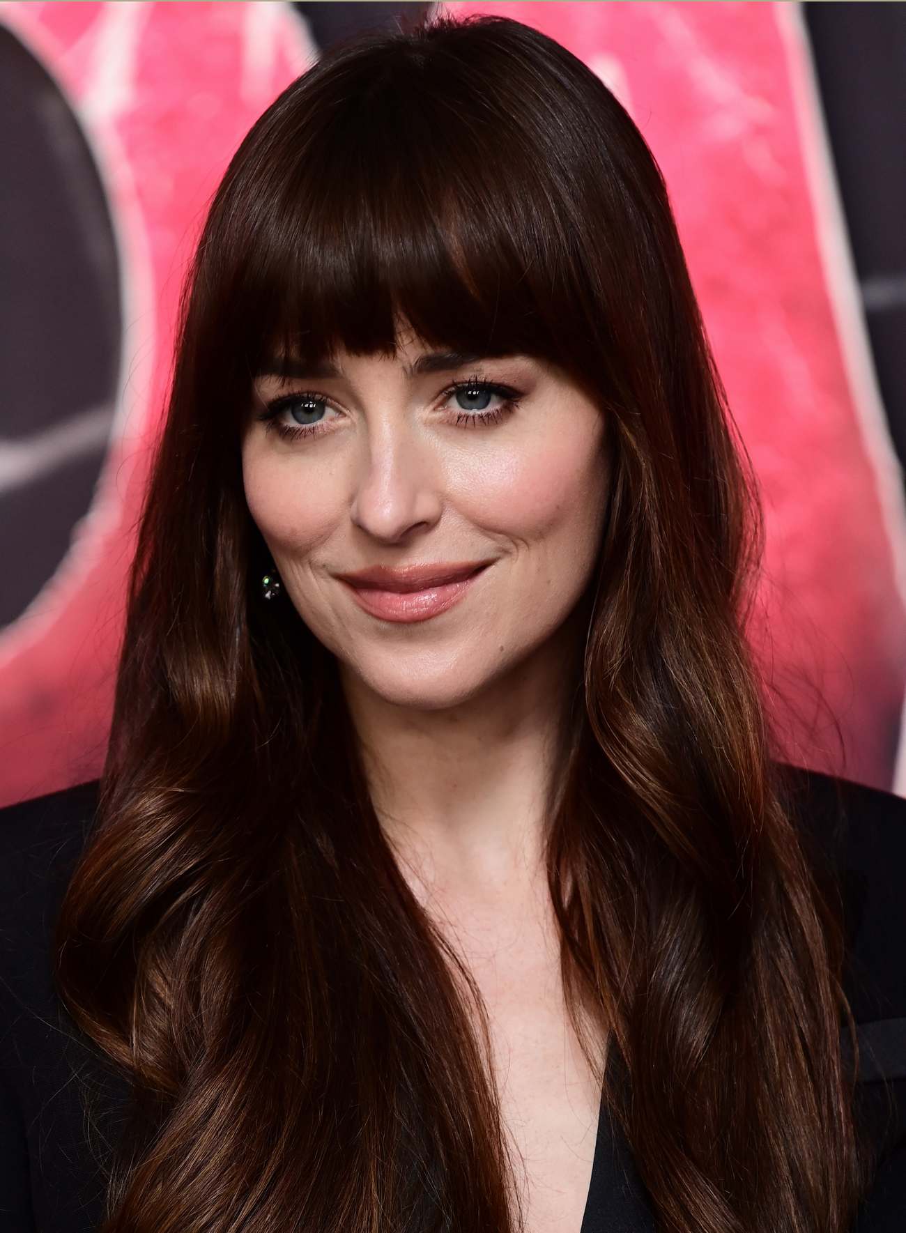 Dakota_Johnson_-_at_the_Madame_Web_photocall_in_London_0131202414.jpg