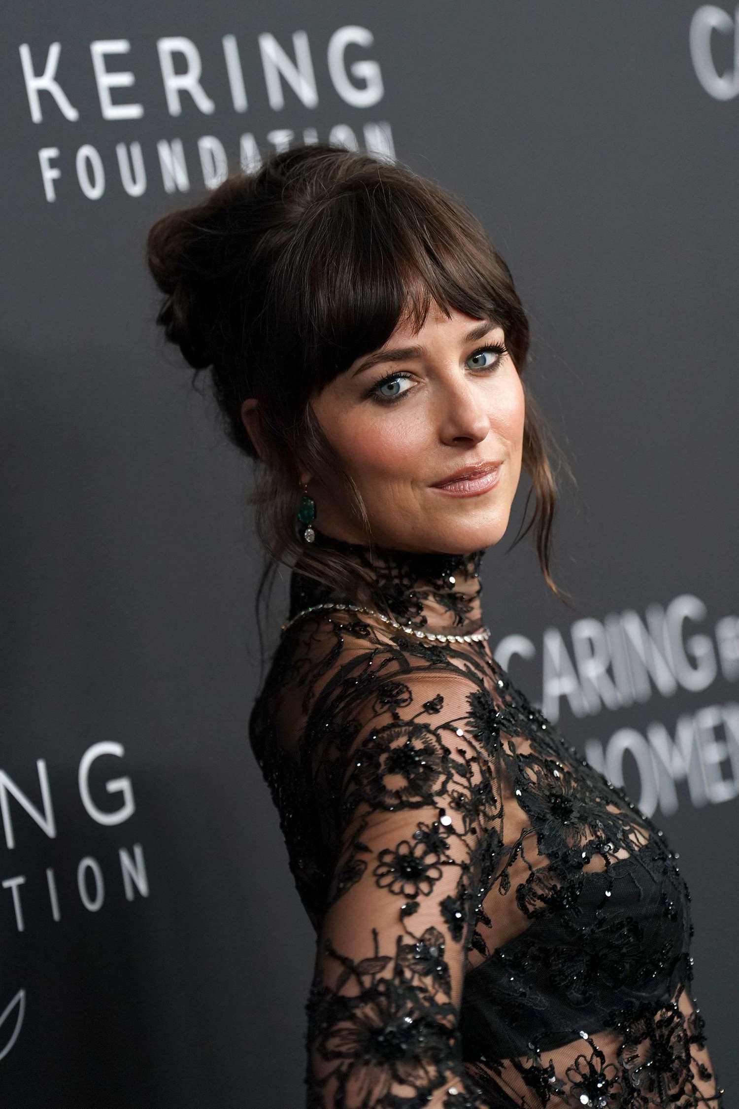 Dakota_Johnson_-_attends_the_Kering_Foundation_s_Caring_for_Women_dinner_in_New_York_City_-_September_11th2C_2025_36.jpg Dakota_Johnson_-_attends_the_Kering_Foundation_s_Caring_for_Women_dinner_in_New_York_City_-_September_11th2C_2025_36.jpg