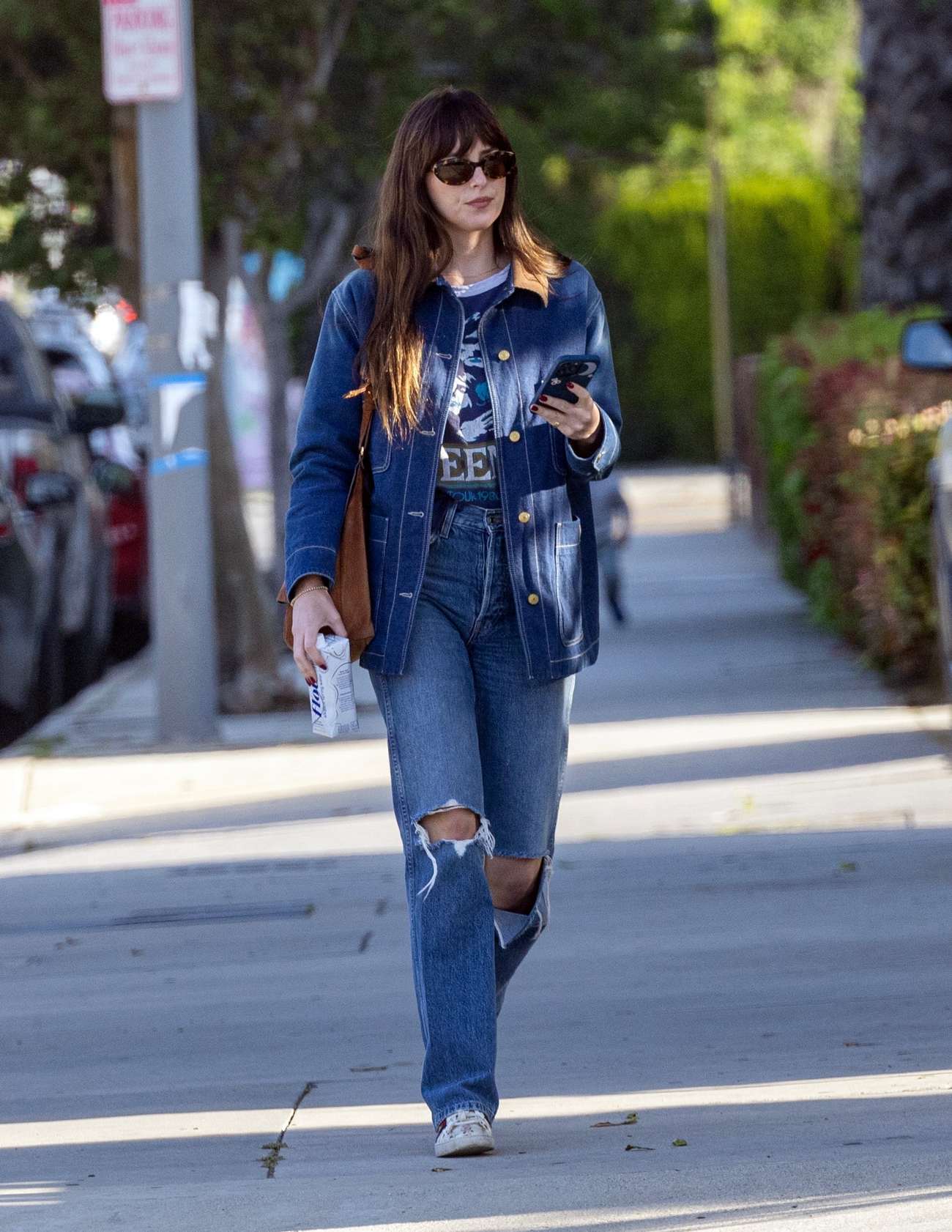 Dakota_Johnson_-_is_seen_out_and_about_running_errands_in_Los_Angeles2C_California__0513202301.jpg