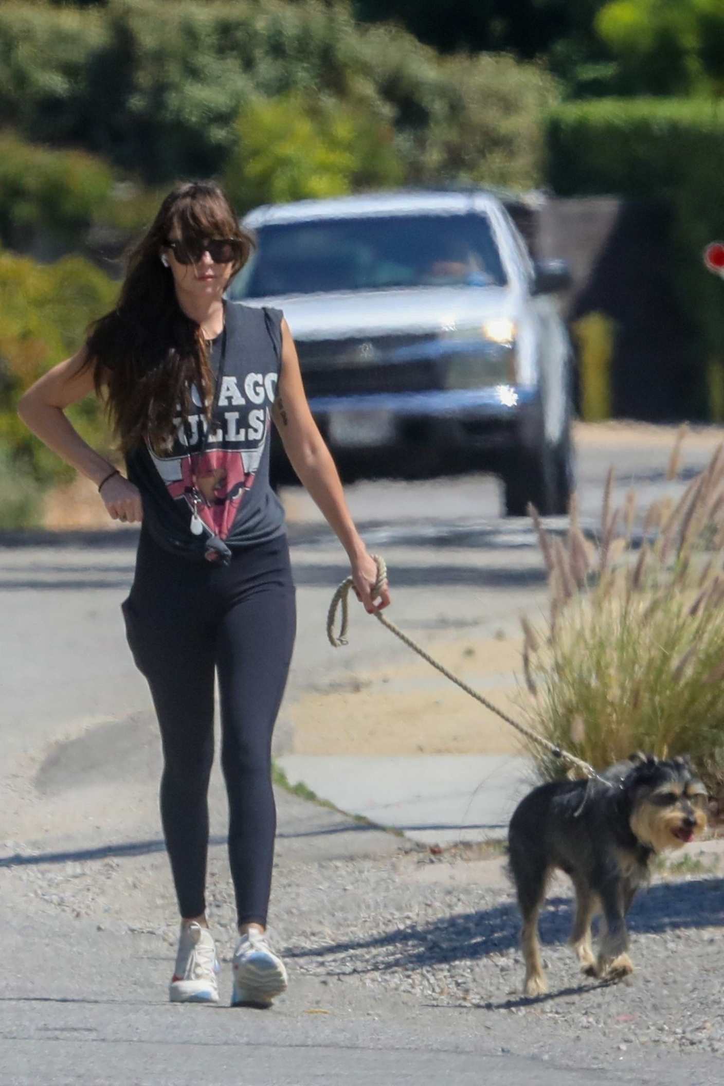 Dakota_Johnson_-_looks_cute_and_casual_as_she_walks_her_dog_in_sunny_Malibu2C_California__06262020-03.jpg