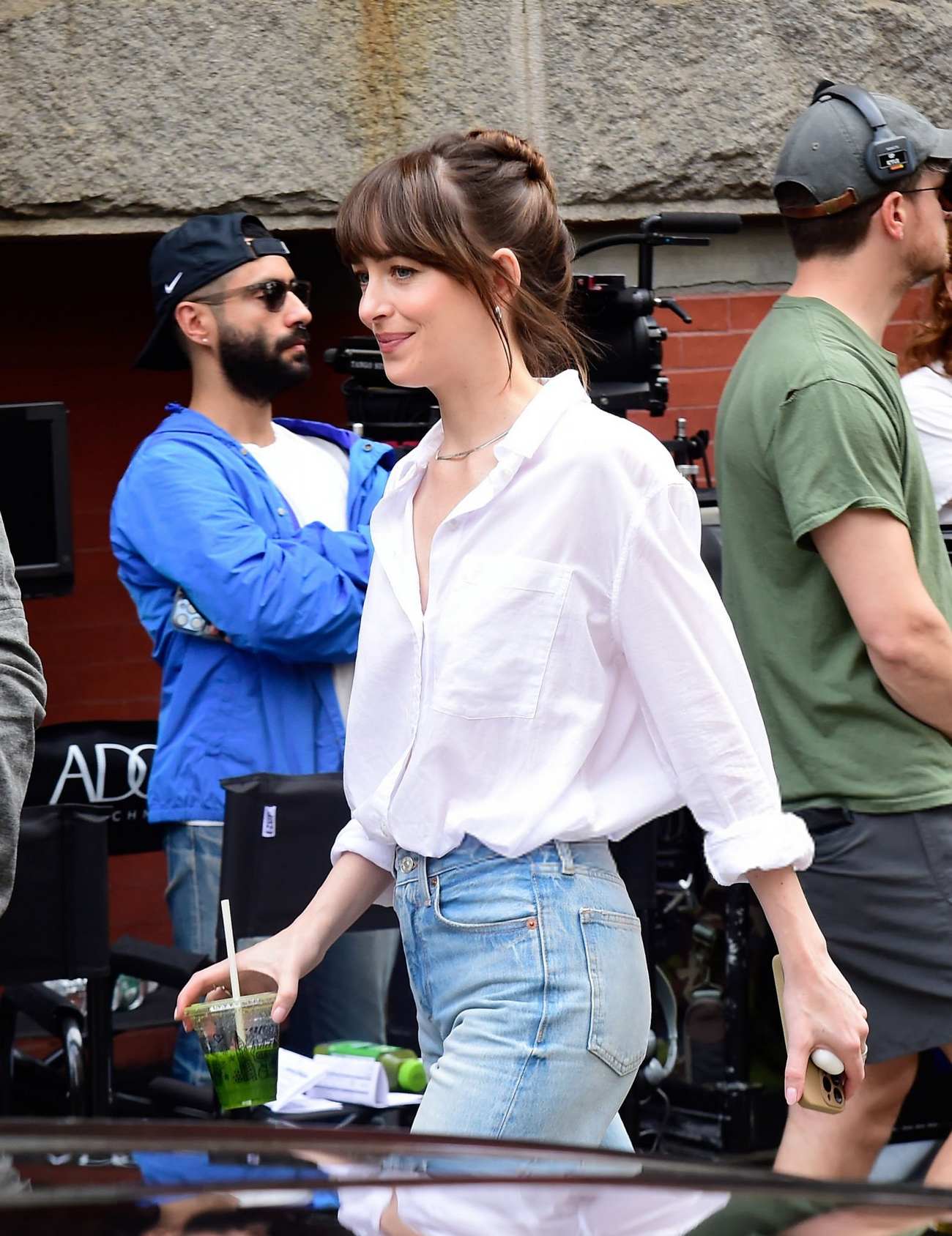 Dakota_Johnson_-_seen_at_the_movie_set_of_the__Materialists__in_New_York_May_82C_2024_20.jpg