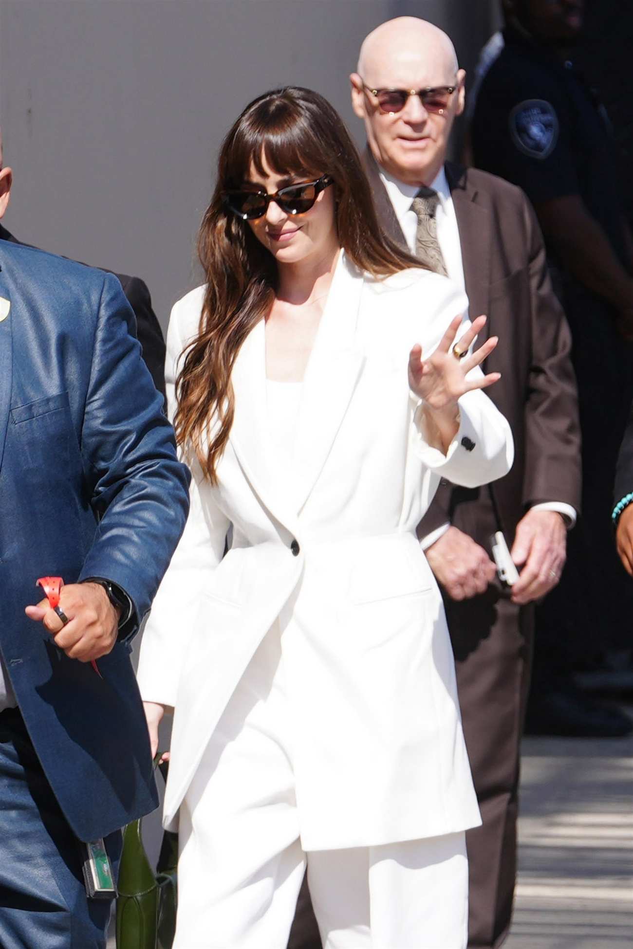 Dakota_Johnson_Arrives_at_Jimmy_Kimmel_Live_in_Los_Angeles2C_June_192C_2024_01.jpg