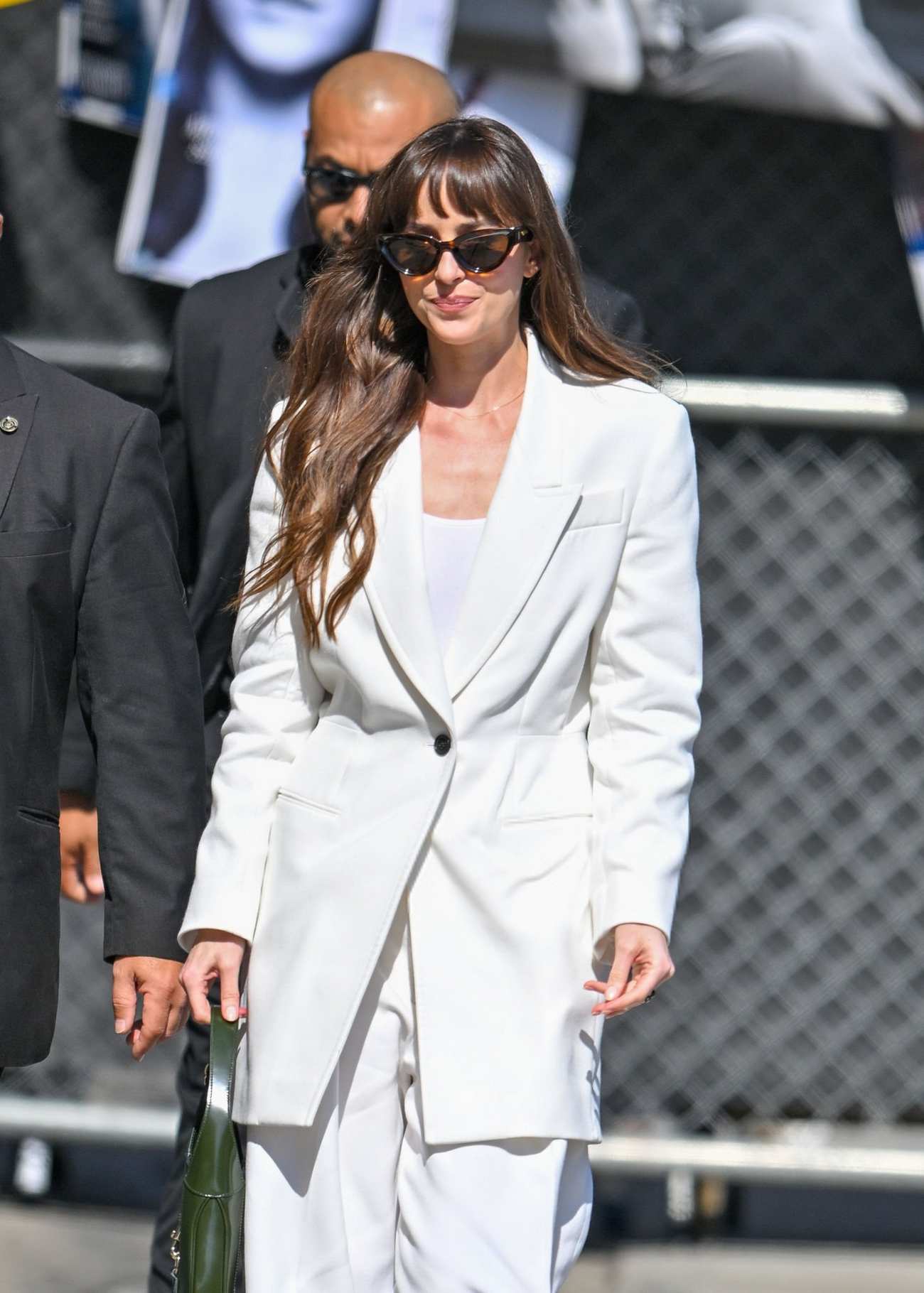 Dakota_Johnson_Arrives_at_Jimmy_Kimmel_Live_in_Los_Angeles2C_June_192C_2024_03.jpg Dakota_Johnson_Arrives_at_Jimmy_Kimmel_Live_in_Los_Angeles2C_June_192C_2024_03.jpg
