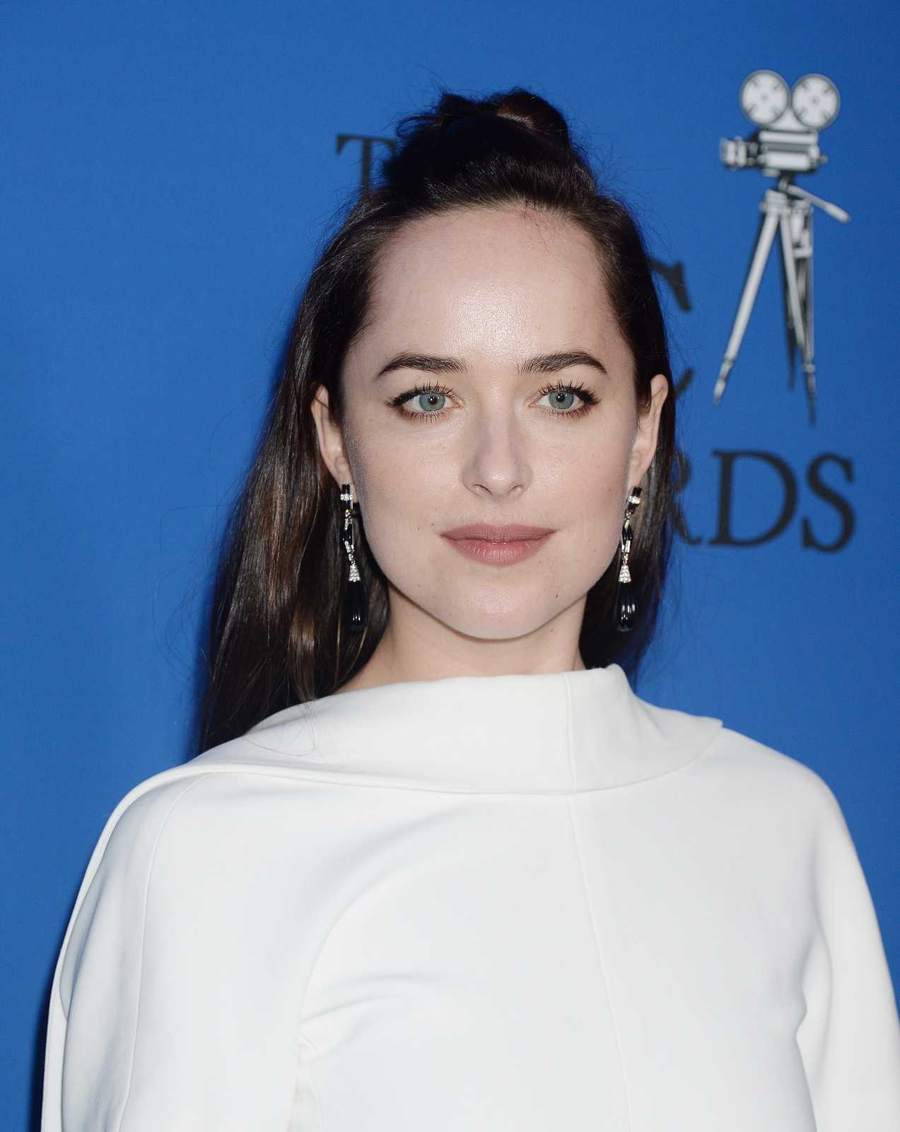 Dakota_Johsnon_-_31st_Annual_ASC_Awards_for_Outstanding_Achievement_in_Cinematography_on_February_4-12.jpg Dakota_Johsnon_-_31st_Annual_ASC_Awards_for_Outstanding_Achievement_in_Cinematography_on_February_4-12.jpg
