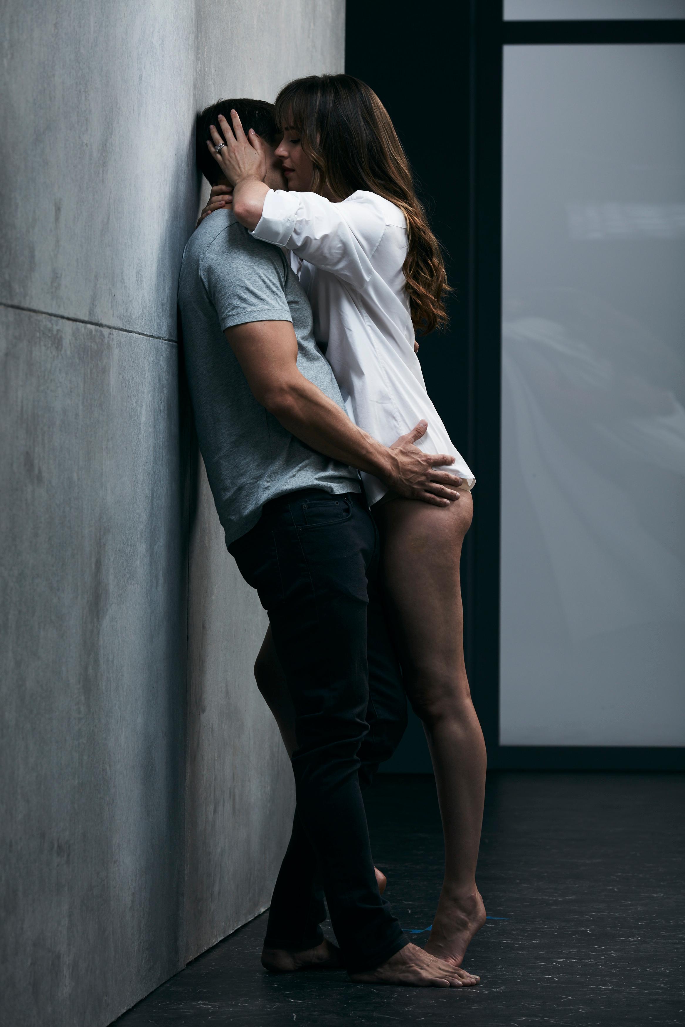 Fifty_Shades_Freed_-_Set_03-138.jpg