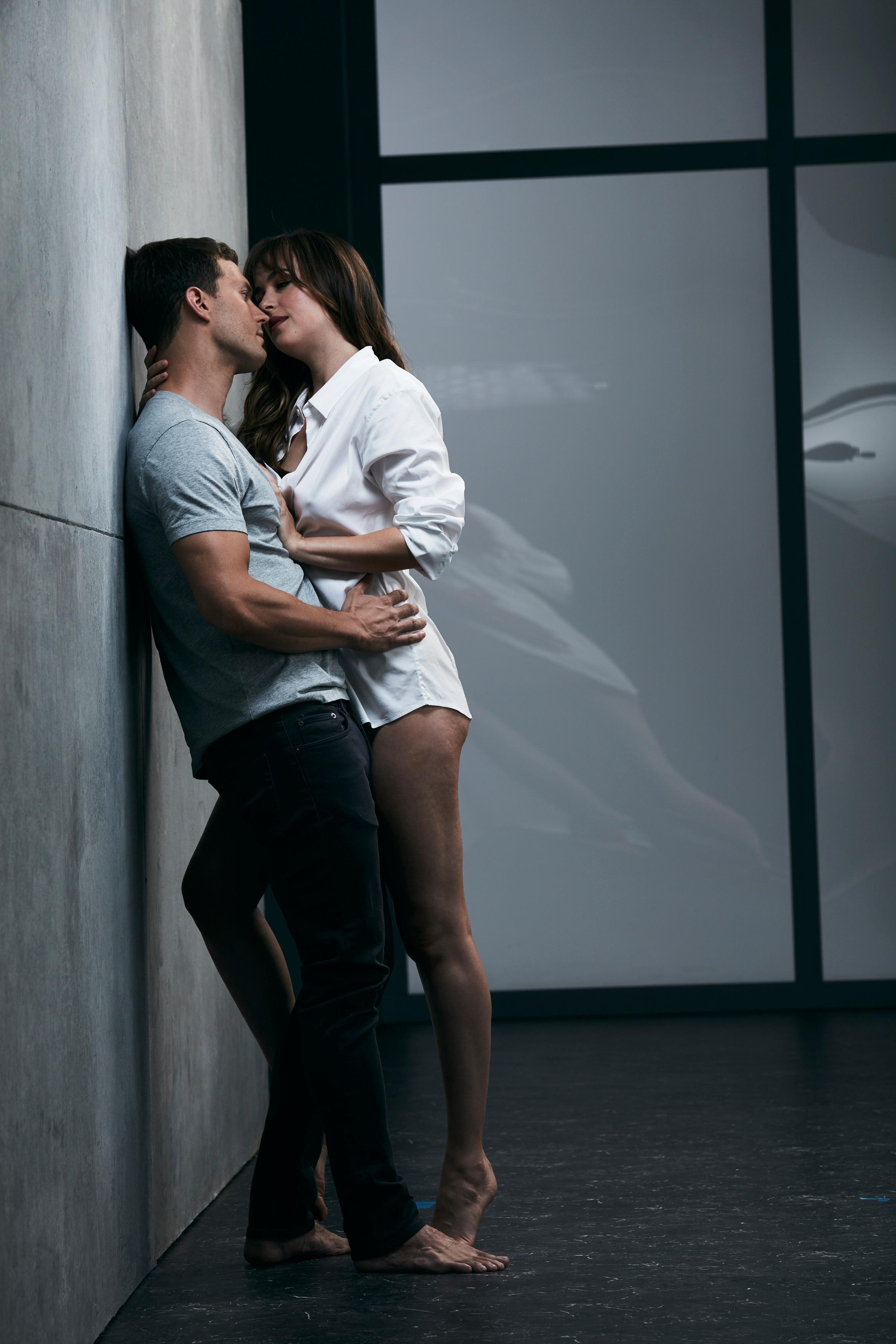 Fifty_Shades_Freed_-_Set_03-159.jpg