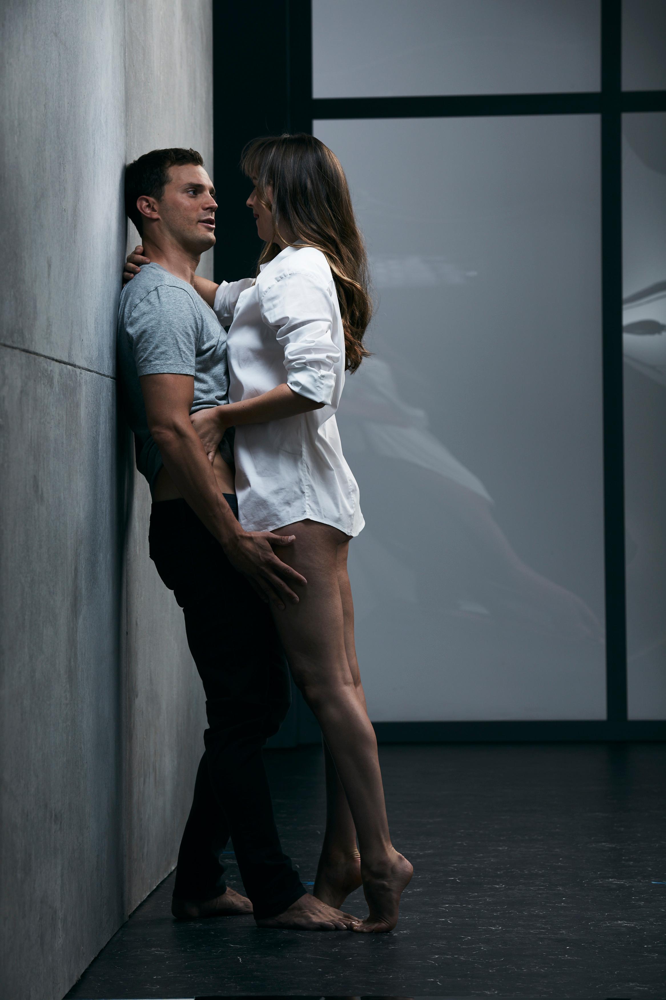 Fifty_Shades_Freed_-_Set_03-299.jpg