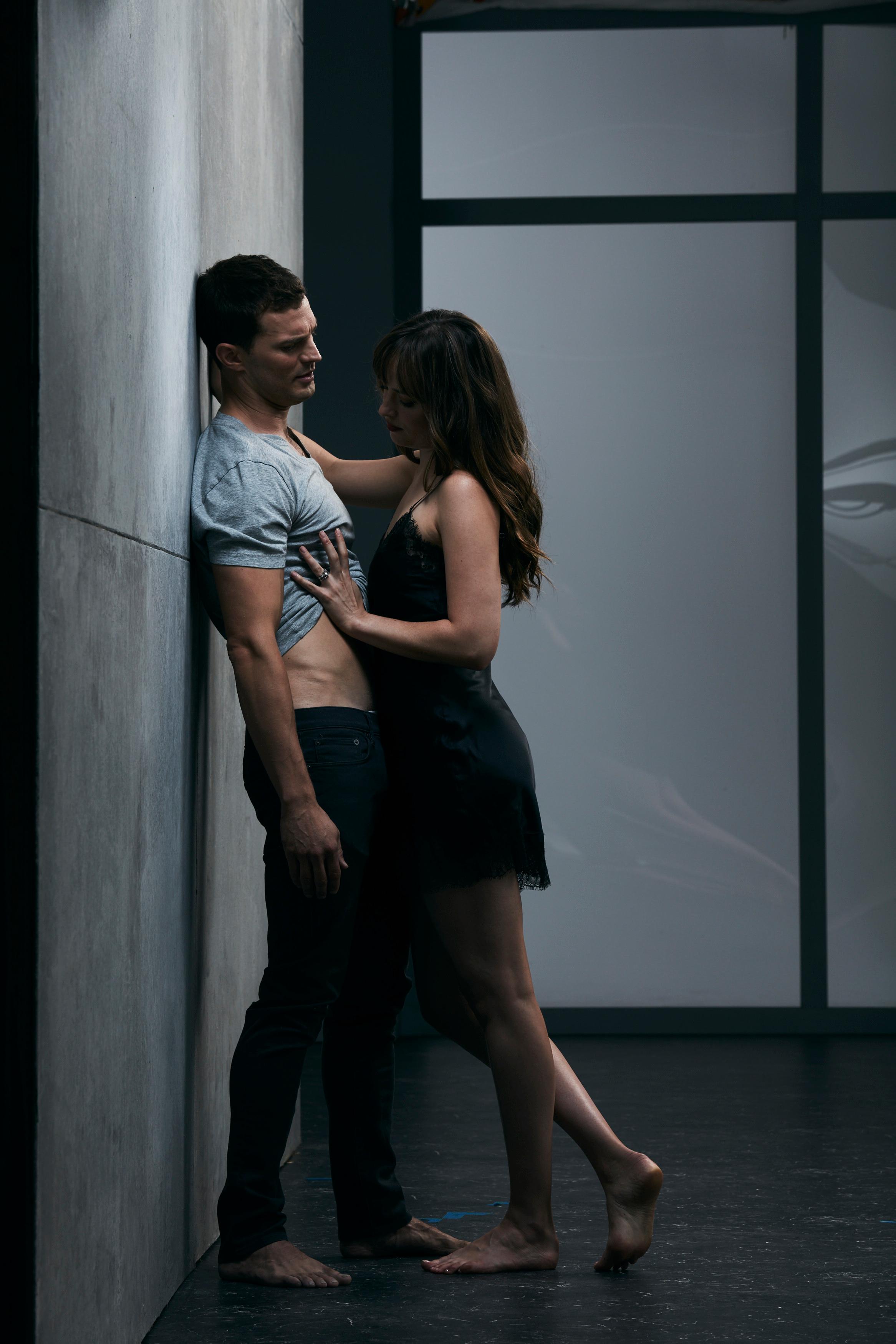 Fifty_Shades_Freed_-_Set_03-358.jpg