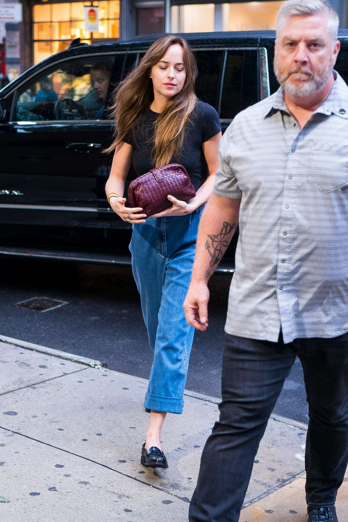 Goes_shopping_at_Love2C_Adorned_in_New_York_City_-_July_1700002.jpg