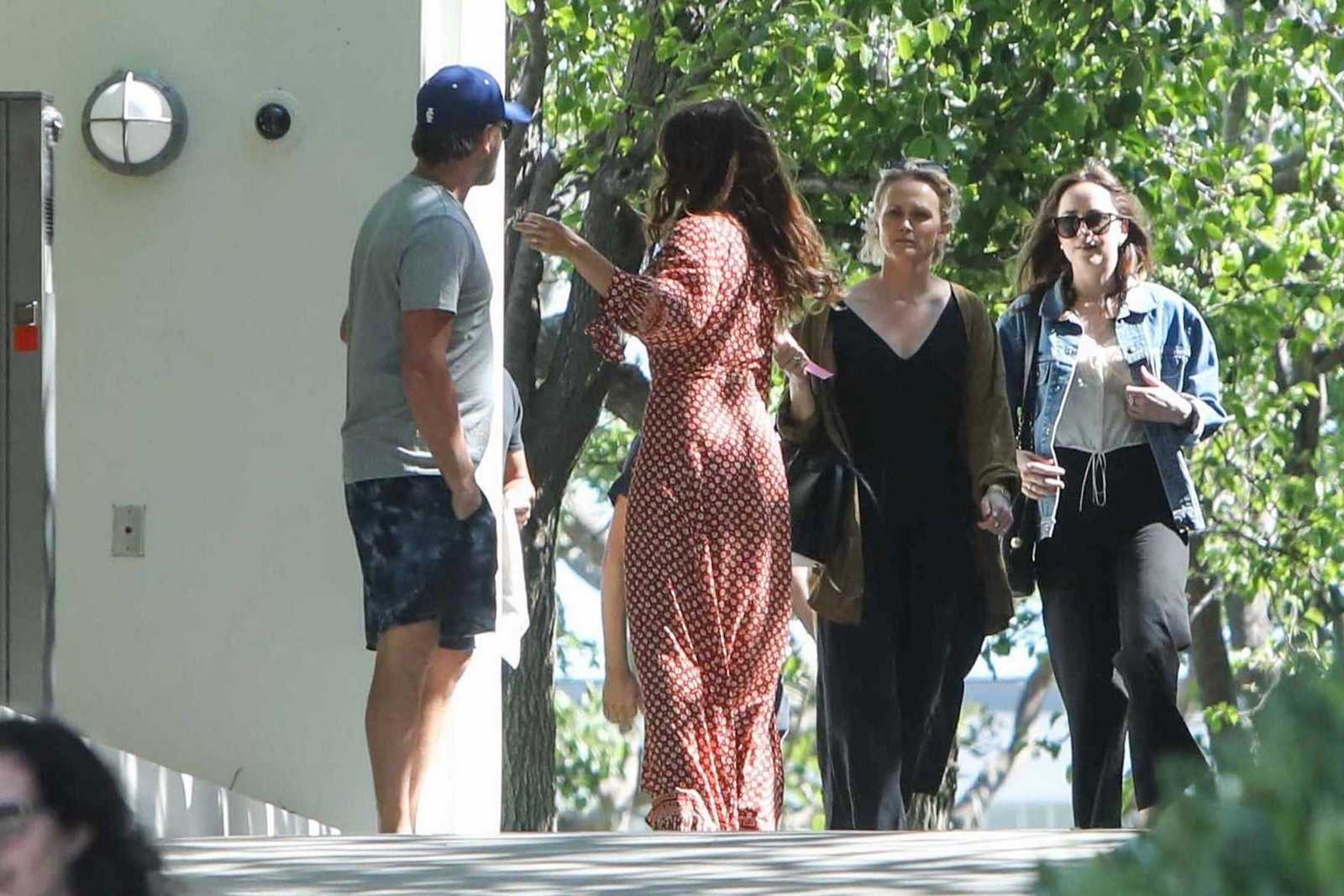 In_Malibu_with_Leonardo_DiCaprio_on_May_13-01.jpg In_Malibu_with_Leonardo_DiCaprio_on_May_13-01.jpg