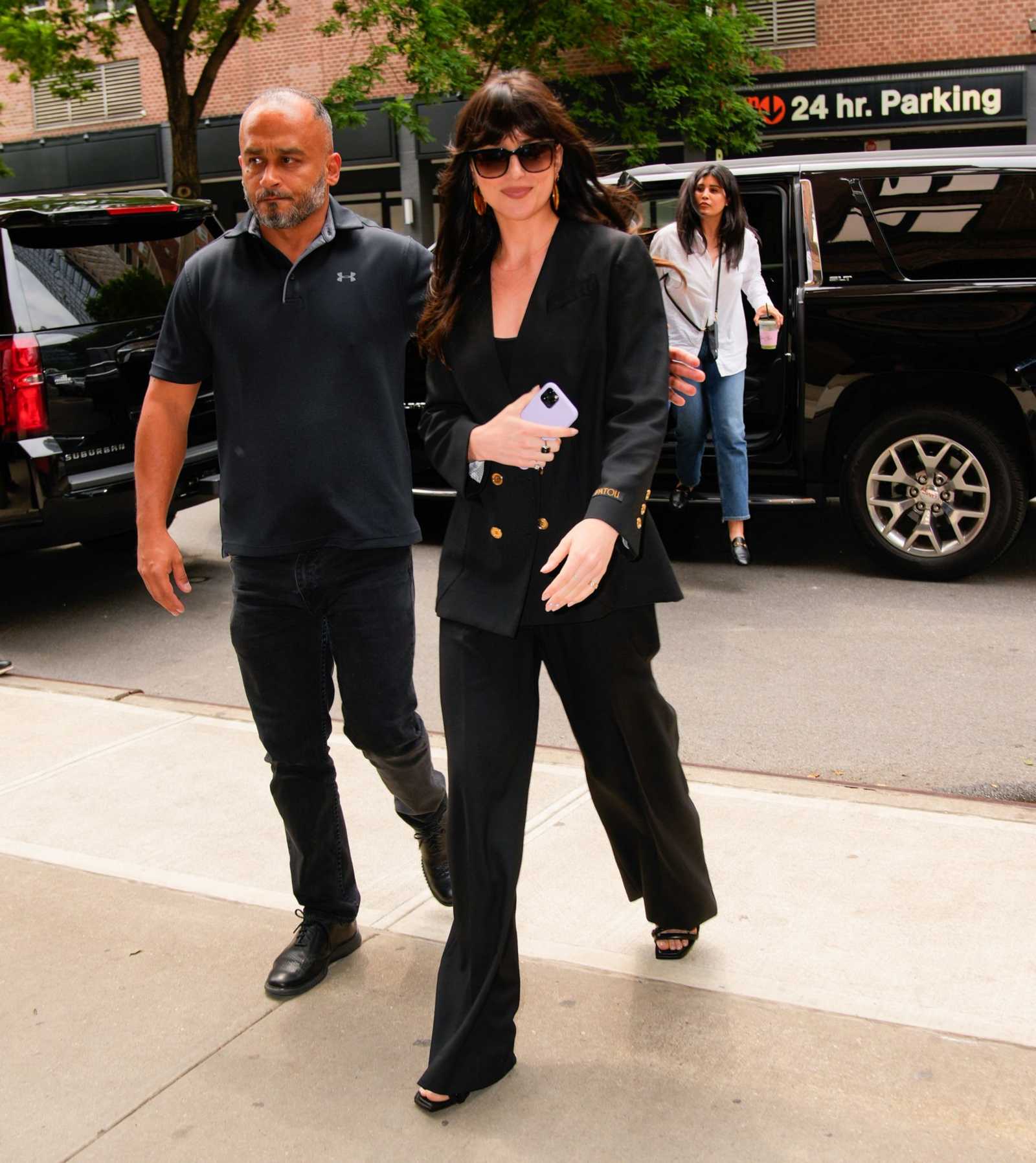 In_New_York_City_-_June_132C_20201.jpg