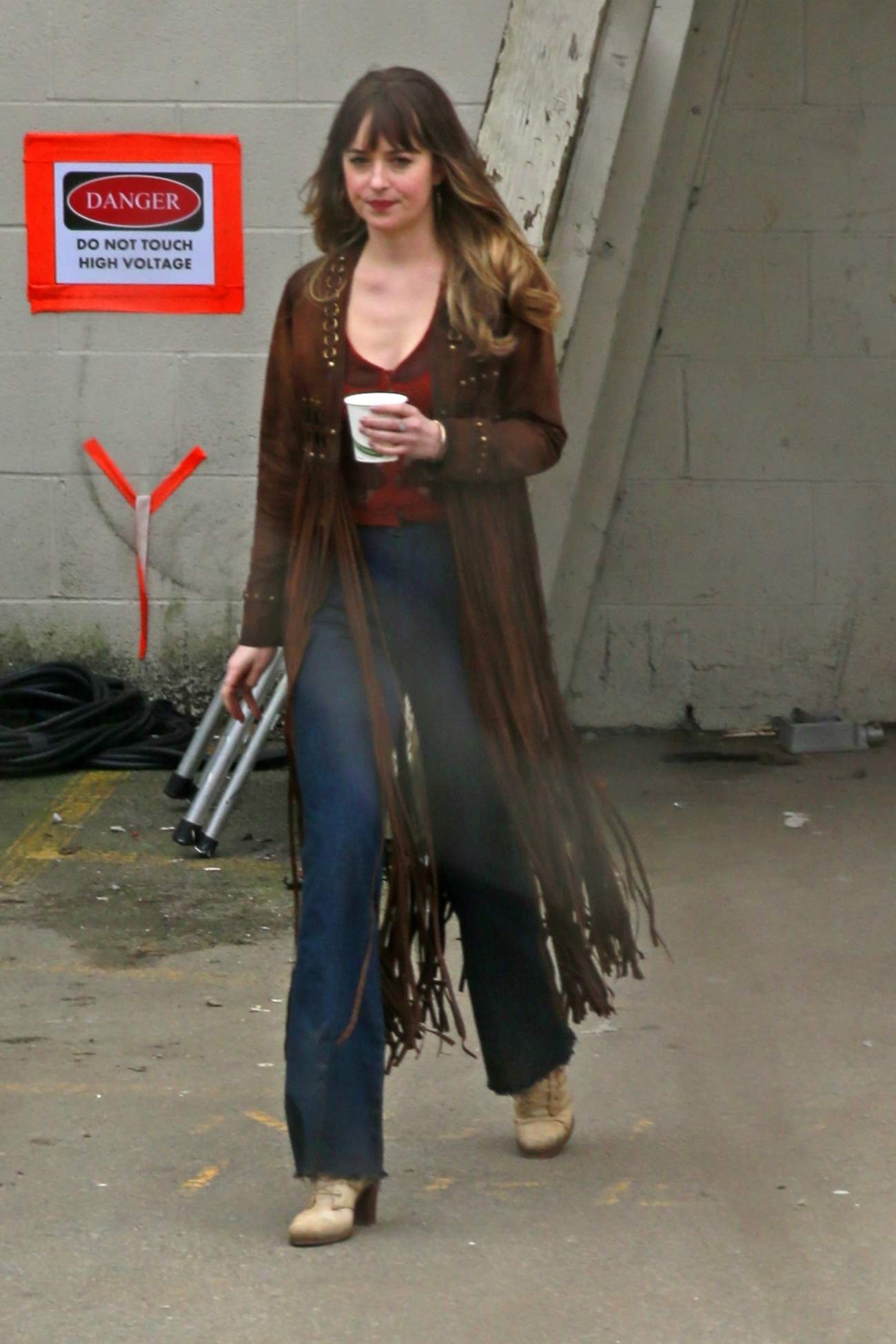On_set_of__Bad_Times_at_the_El_Royale__in_Burnaby2C_Canada_-_February_1400002.jpg On_set_of__Bad_Times_at_the_El_Royale__in_Burnaby2C_Canada_-_February_1400002.jpg