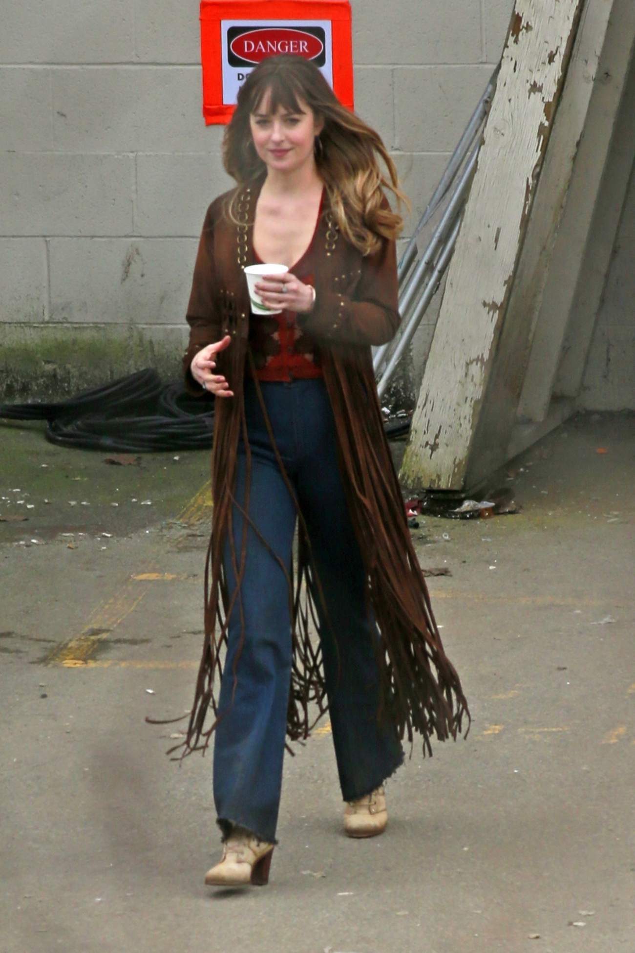On_set_of__Bad_Times_at_the_El_Royale__in_Burnaby2C_Canada_-_February_1400004.jpg On_set_of__Bad_Times_at_the_El_Royale__in_Burnaby2C_Canada_-_February_1400004.jpg